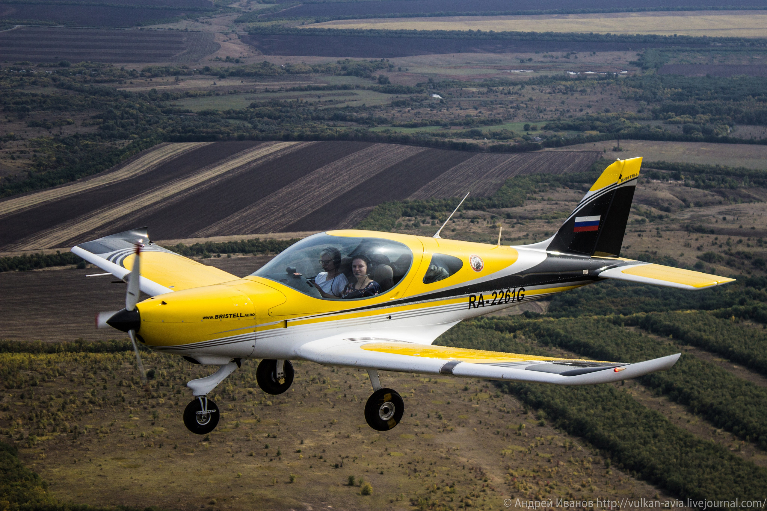 Волгодонск аэр. Потапов слёт «Небо для всех» (2021 г.). Фотоальбом показывающий увлекательный мир авиации и мир медведей Андрея Иванова