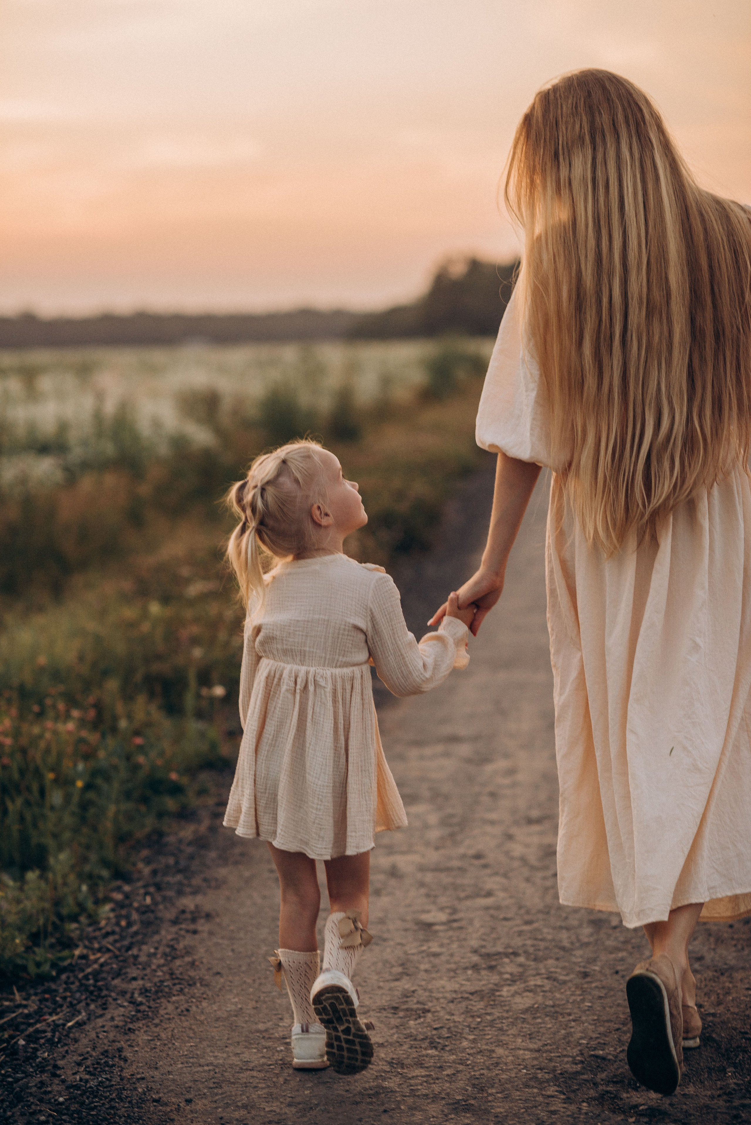 Закат в ромашках. Семейный фотограф в Домодедово и Москве Елена Пичугина