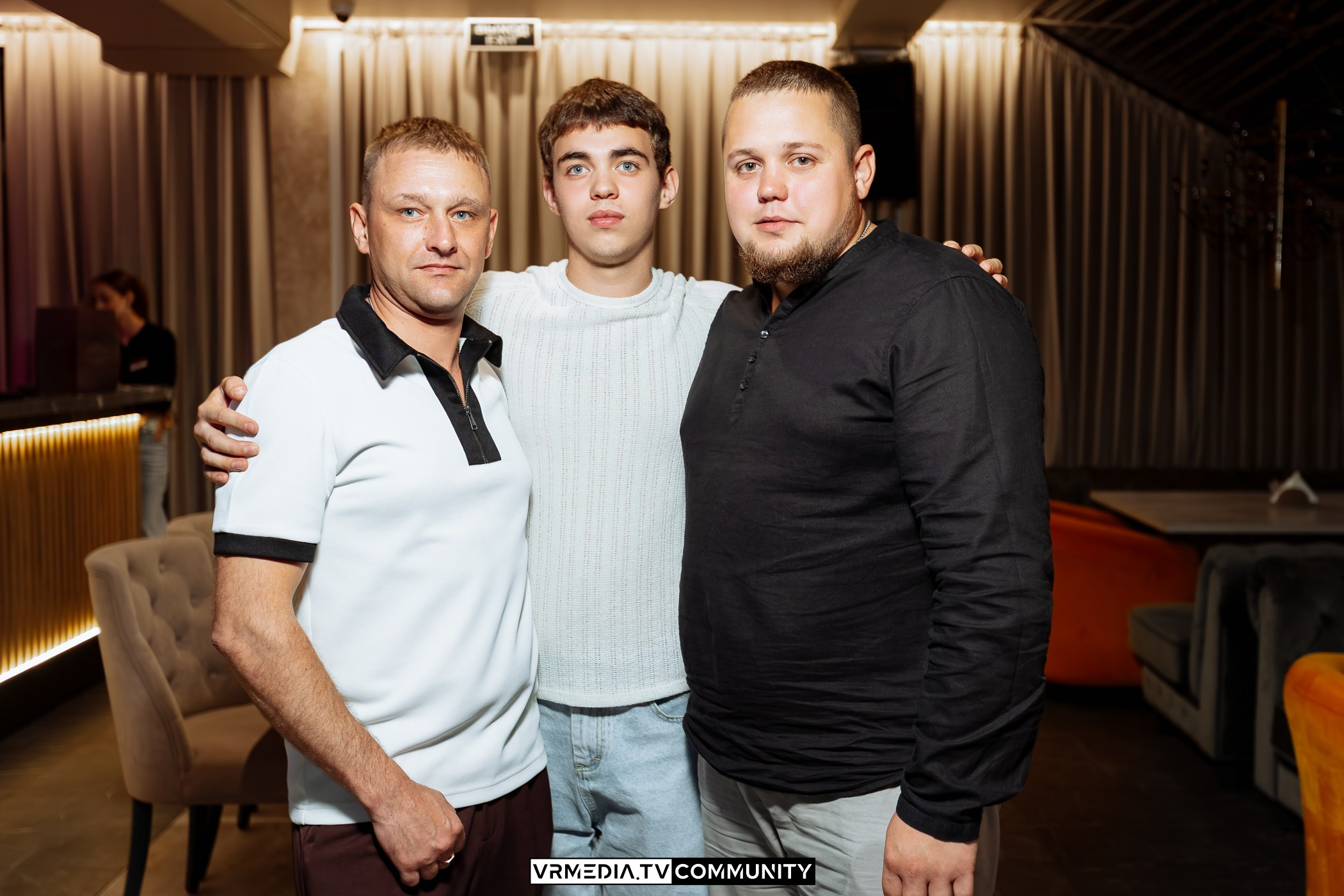 Выходные в караоке-баре «Империя»