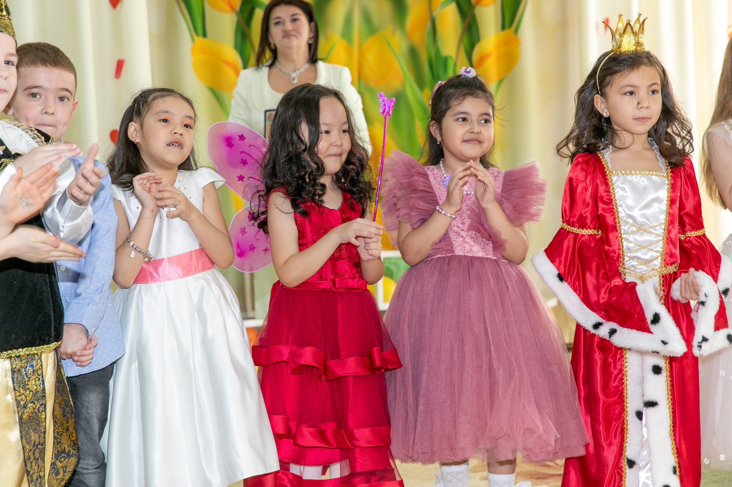 8 марта Лебедушка 2025. Школьный и детский фотограф в Южно-Сахалинске Анастасия Лескова