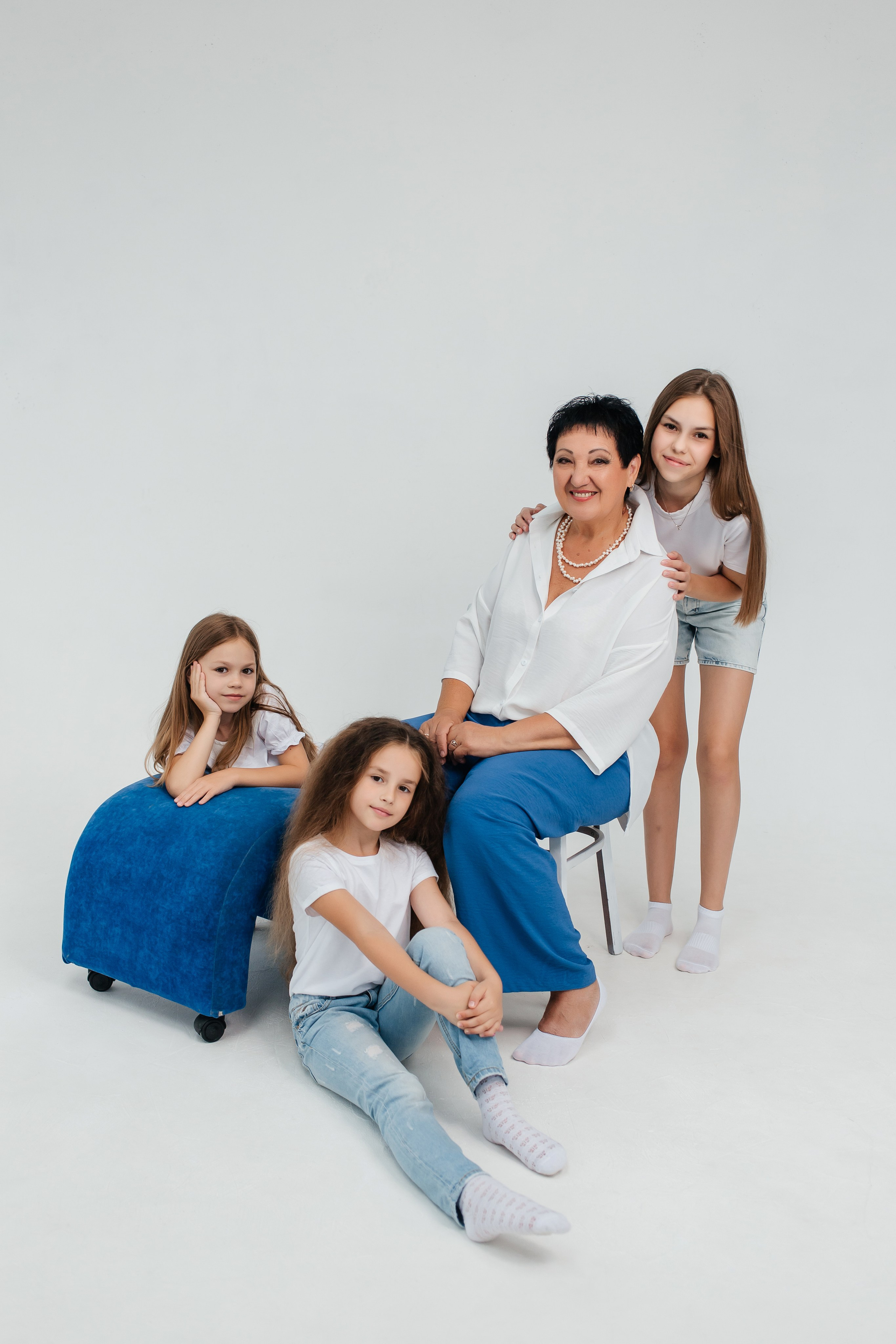 Семейная фотосессия «Поколения». Женский фотограф в Оренбурге Ирина Заводчикова