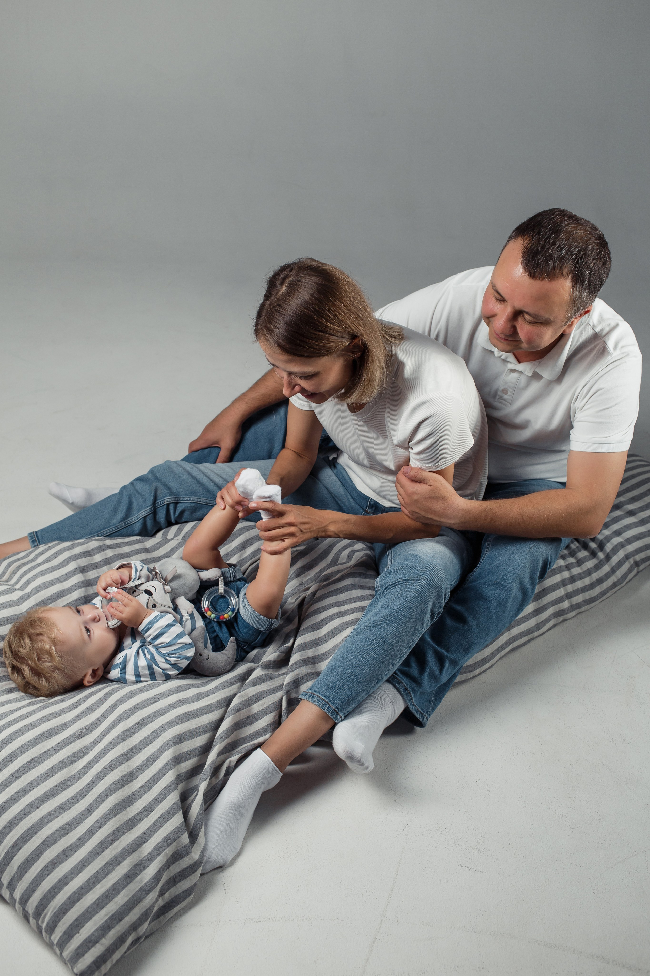 Ирина и Павел семейная фотосессия. Женский фотограф в Оренбурге Ирина Заводчикова