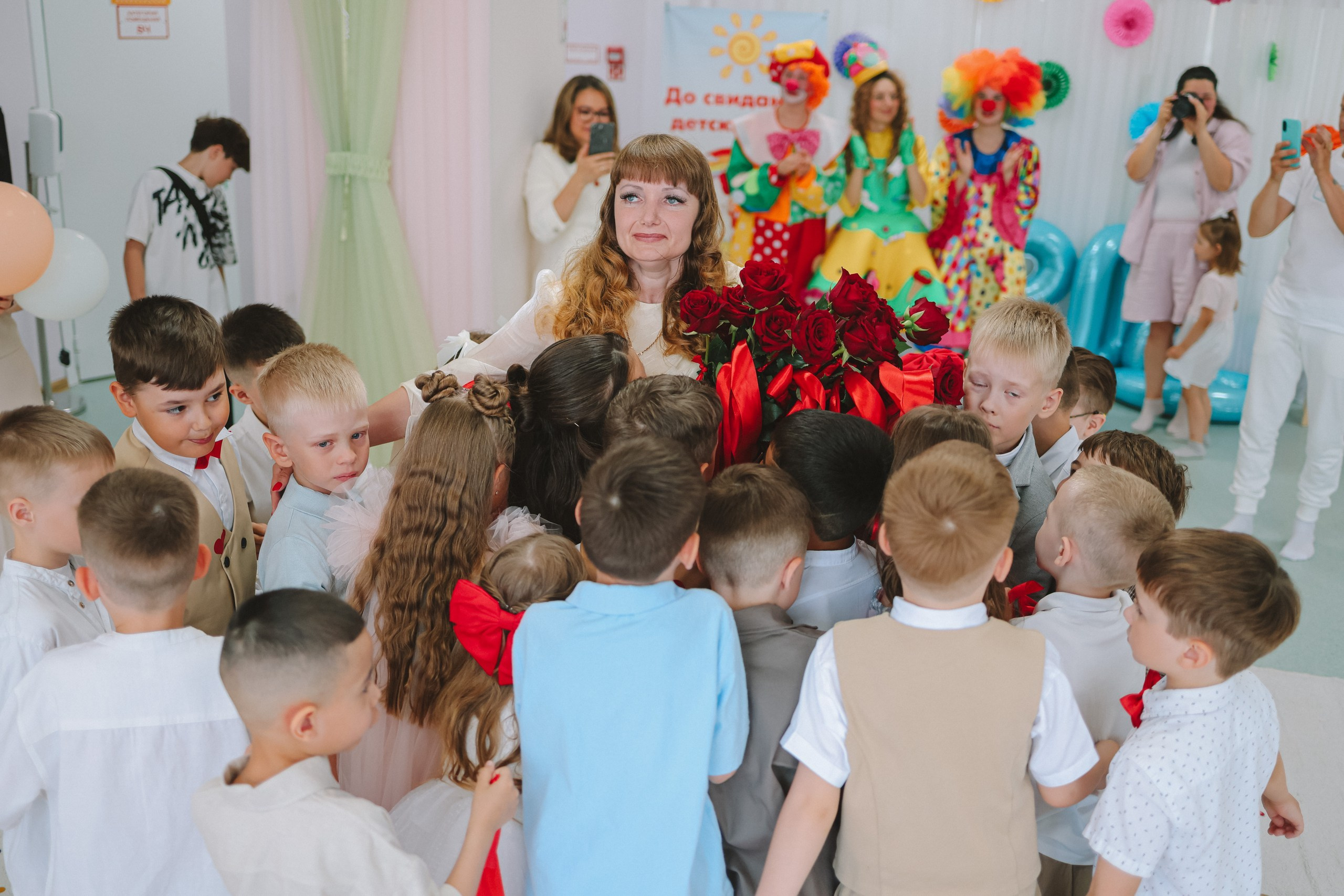 Выпускной репортаж. Семейный фотограф Тюмень, фотограф на роды Салмина Мария