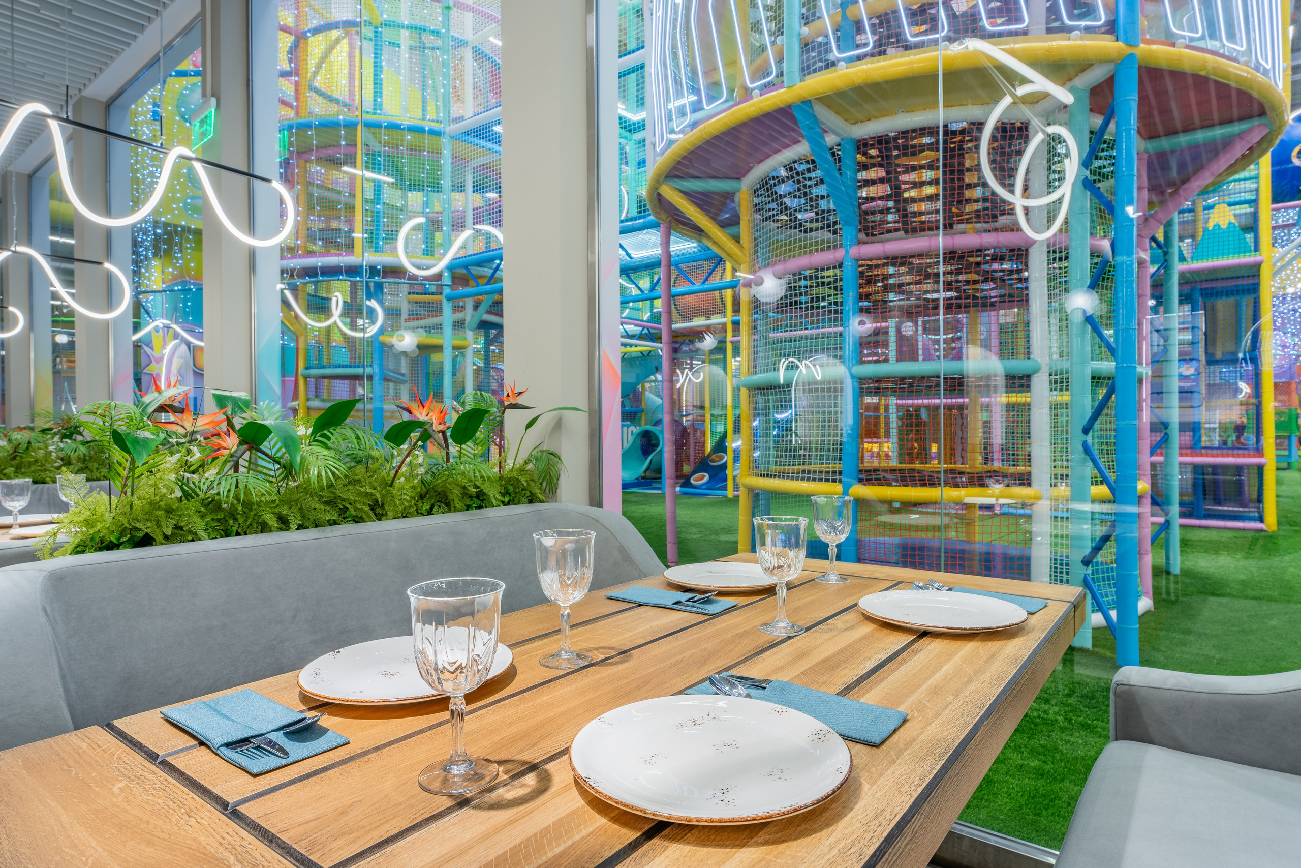 Парк развлечений Joki Joya Лефортово. Интерьерный фотограф Александра Солдатова