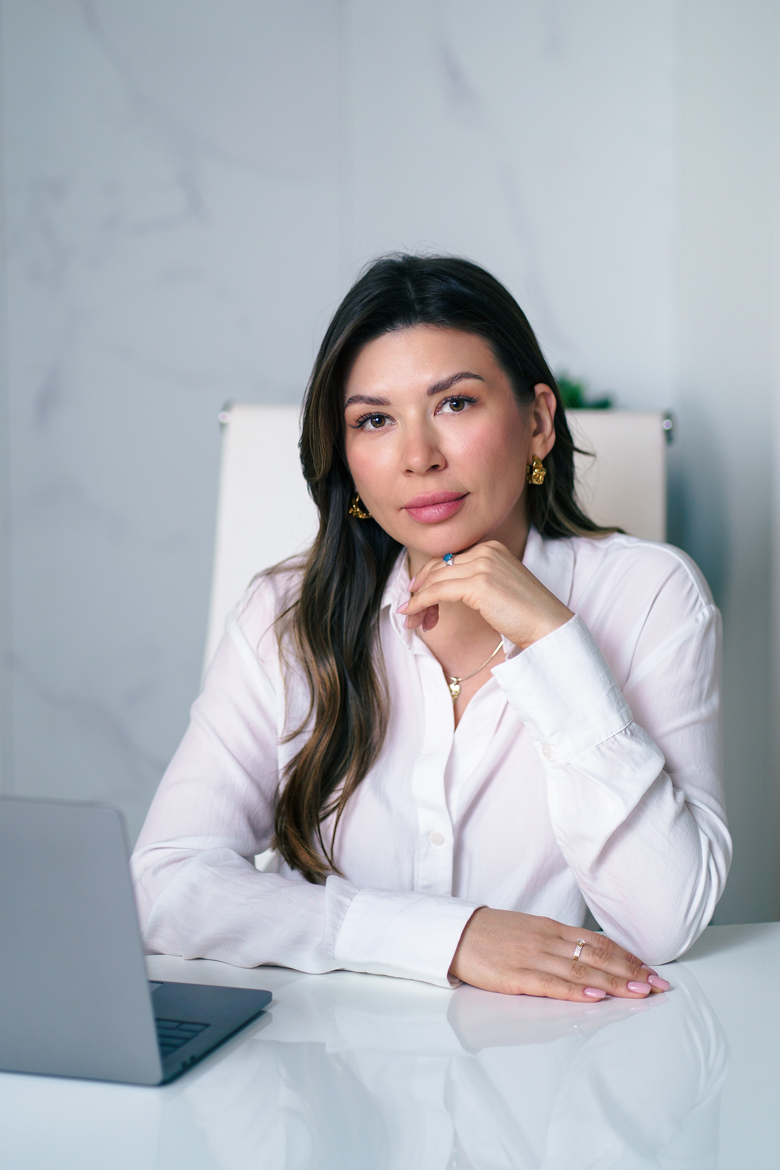 Business. I’m Julia Idamzhapova, a photographer based in Lisbon, creating natural and timeless images