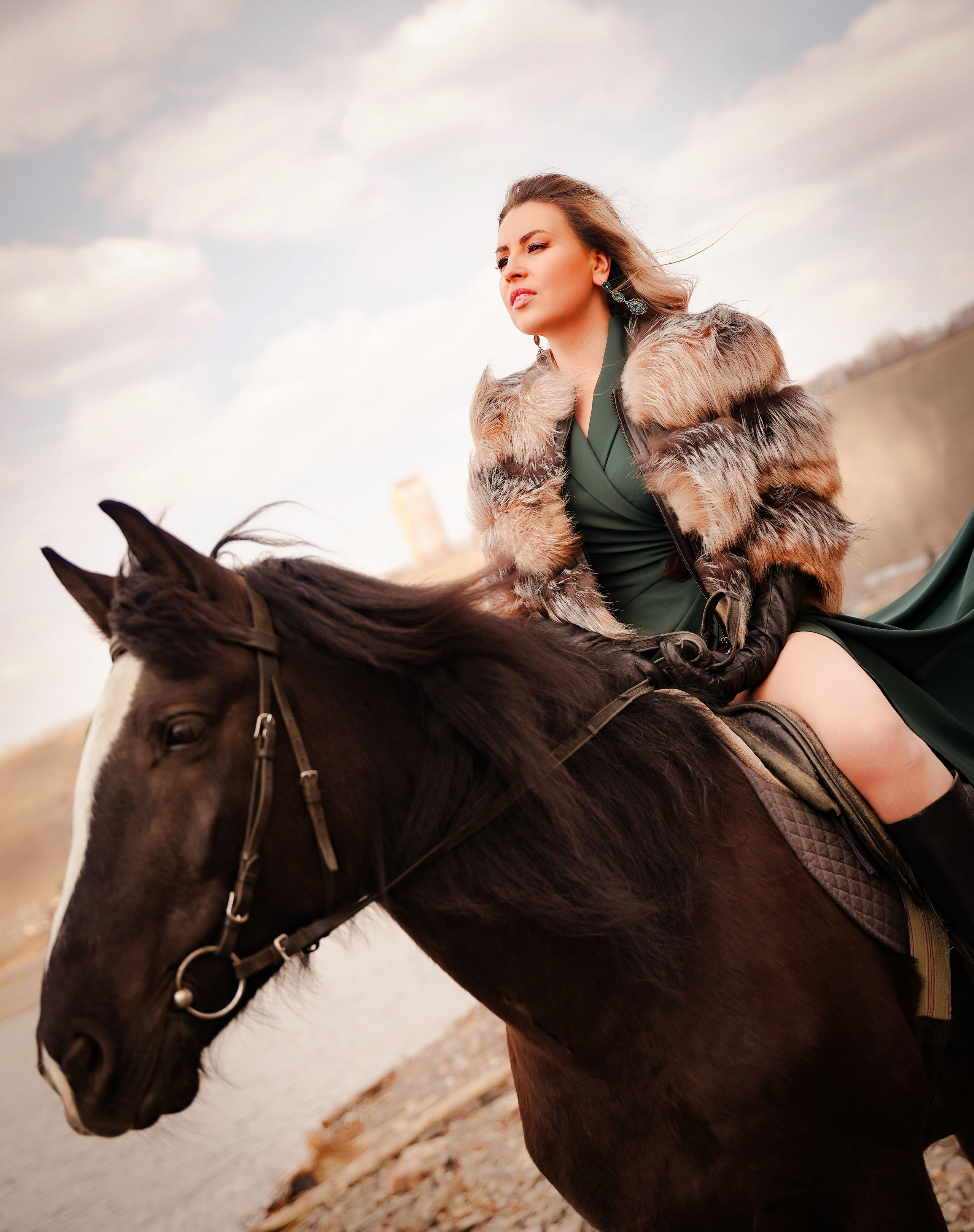 Фотосессии с лошадьми в Красноярске. Фотограф Ким Наталья в Красноярске