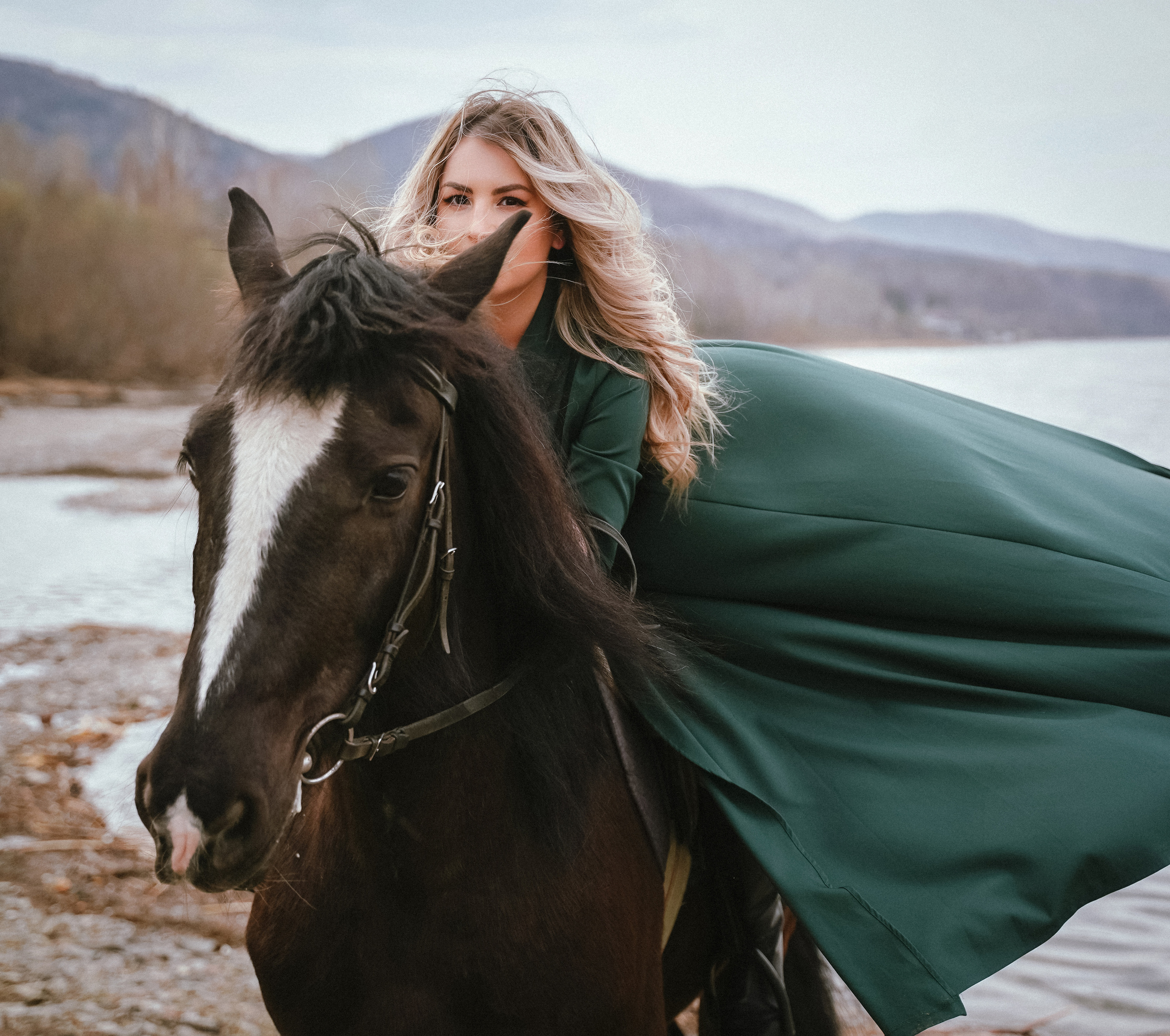 Фотосессии с лошадьми в Красноярске. Фотограф Ким Наталья в Красноярске