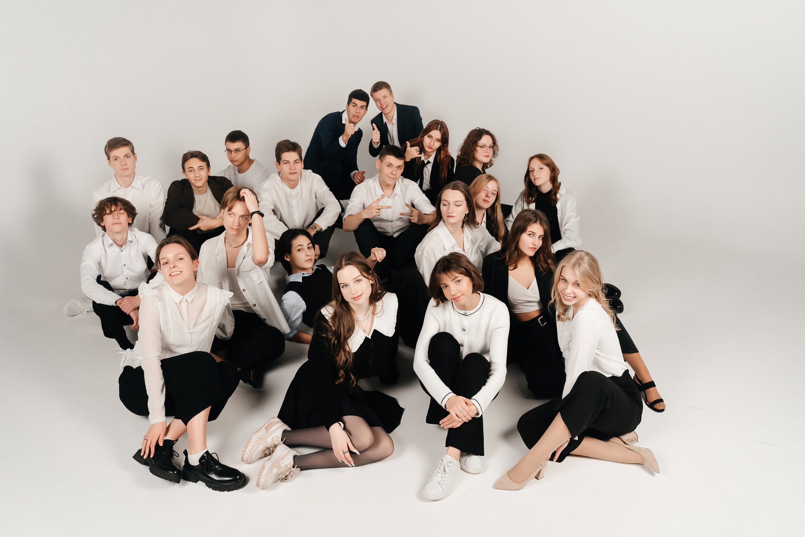 Выпускные альбомы Красноярск. Фотограф Ким Наталья в Красноярске