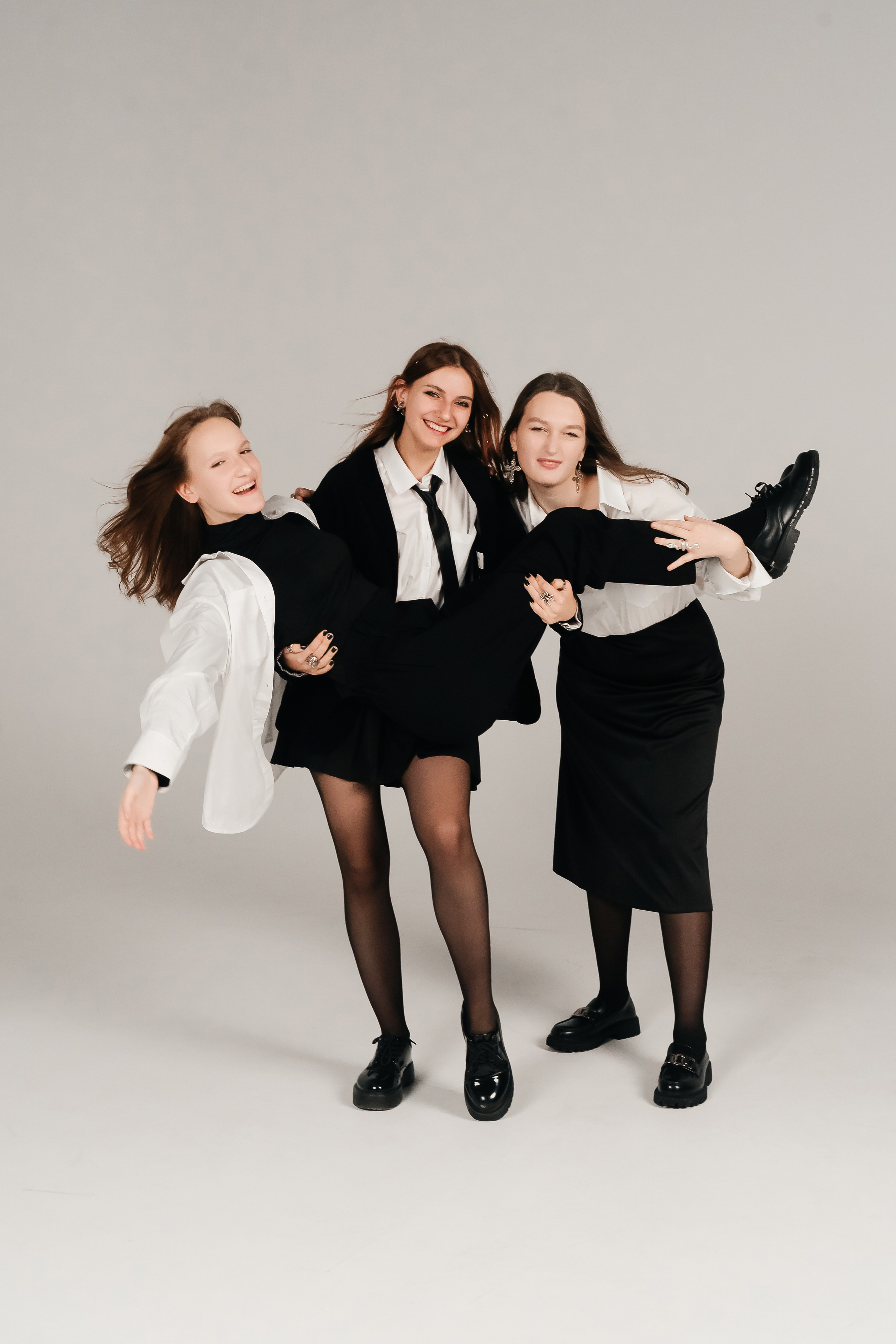 Выпускные альбомы Красноярск. Фотограф Ким Наталья в Красноярске