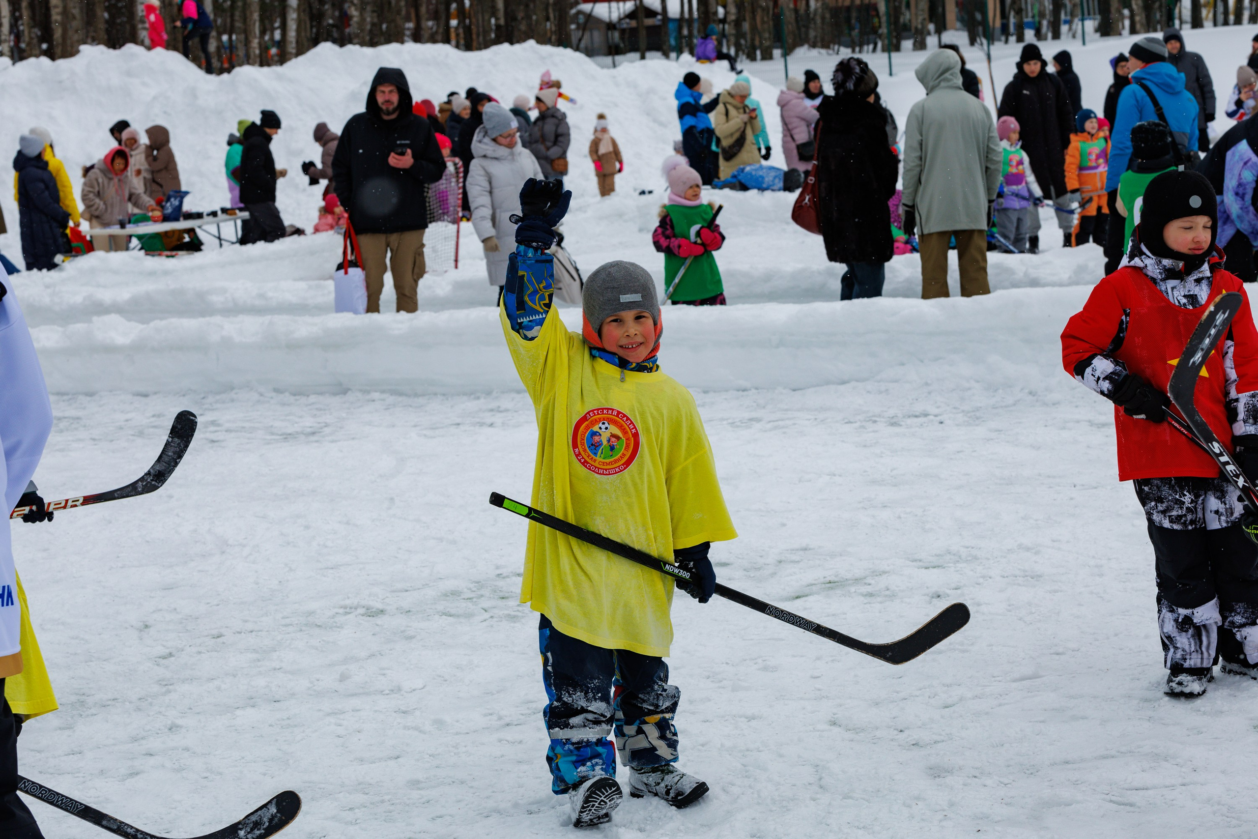 XIII чемпионат  по «ХОККЕЮ В ВАЛЕНКАХ». Свадебный, семейный и репортажный фотограф в Южно-Сахалинске Артур Петросян