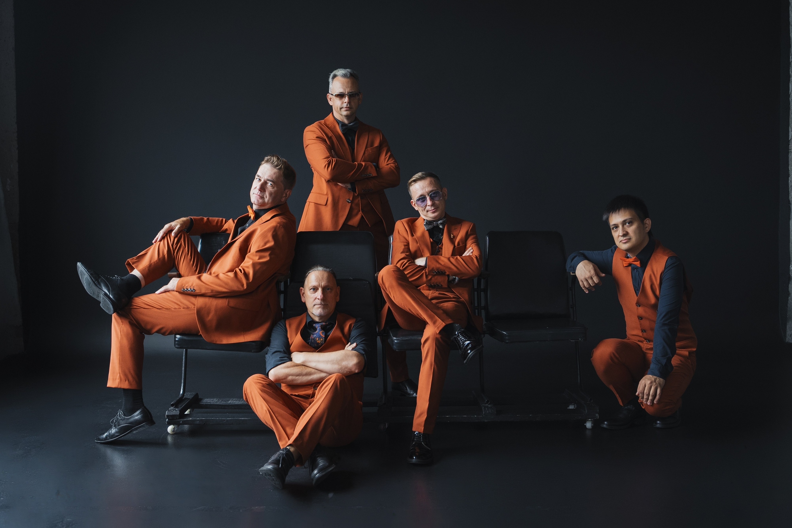 Briolin Light Orchestra. Главная