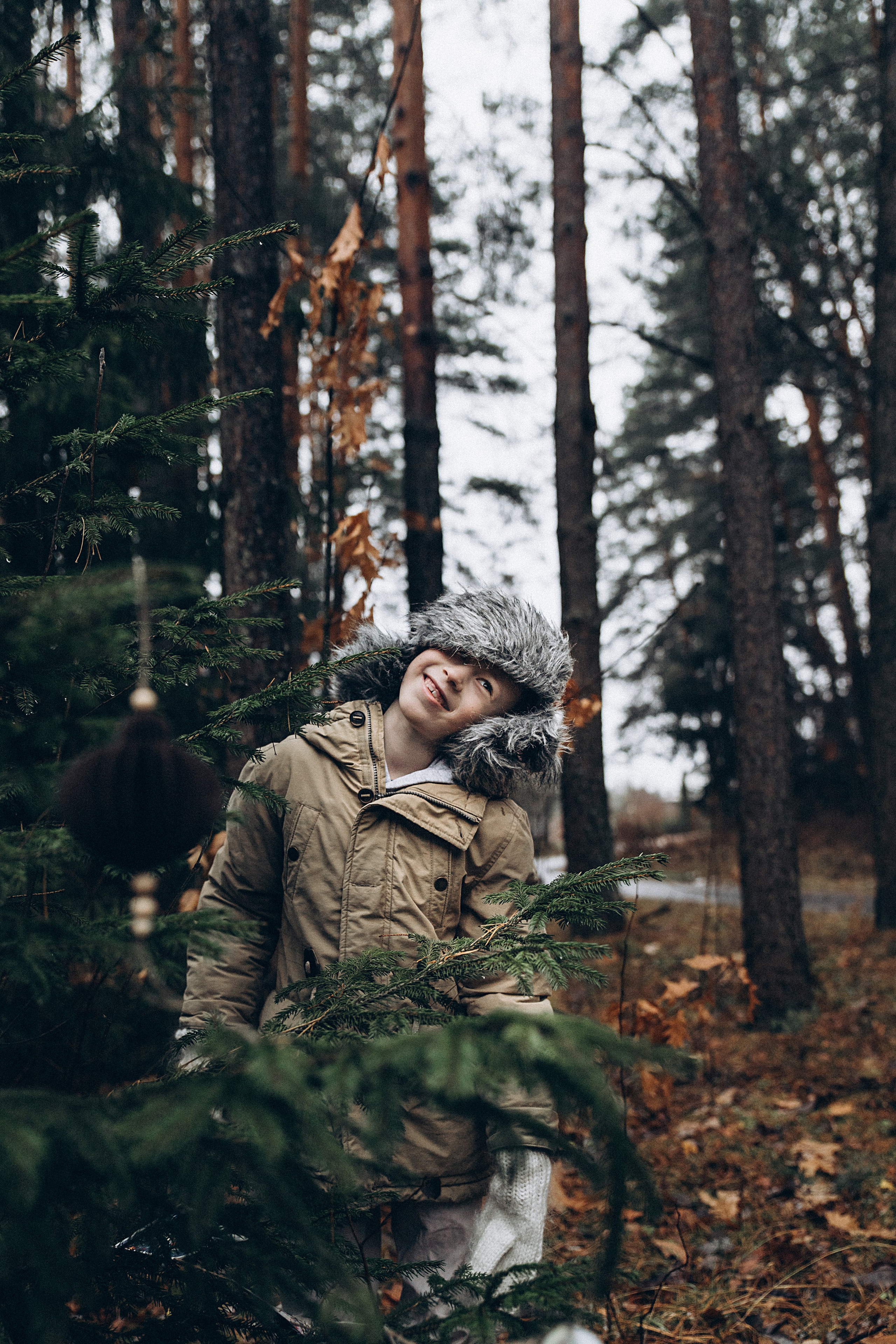 Елка в лесу. Репортажный и детский фотограф в Минске