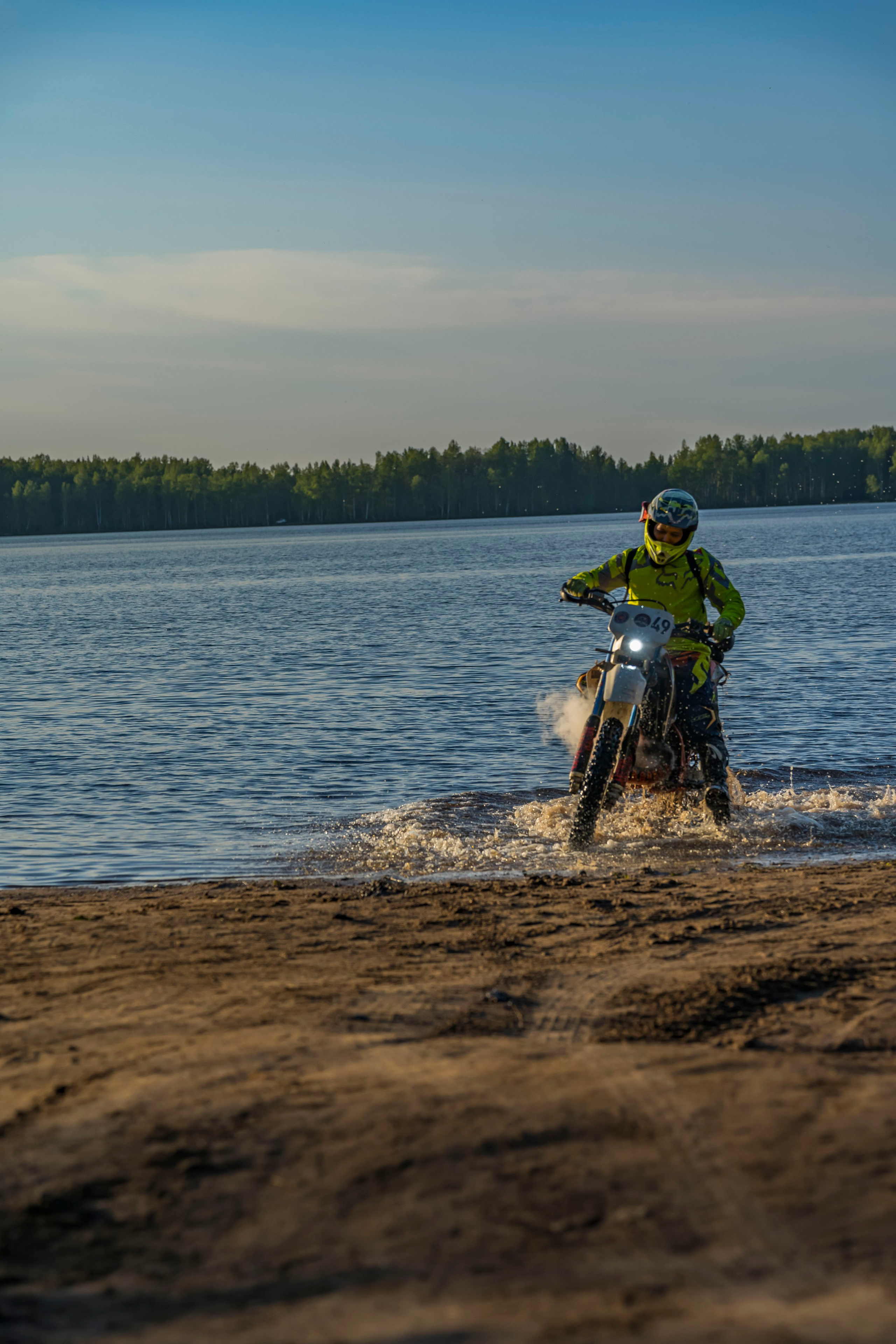 Владимир. Графический дизайнер Илья Левченко