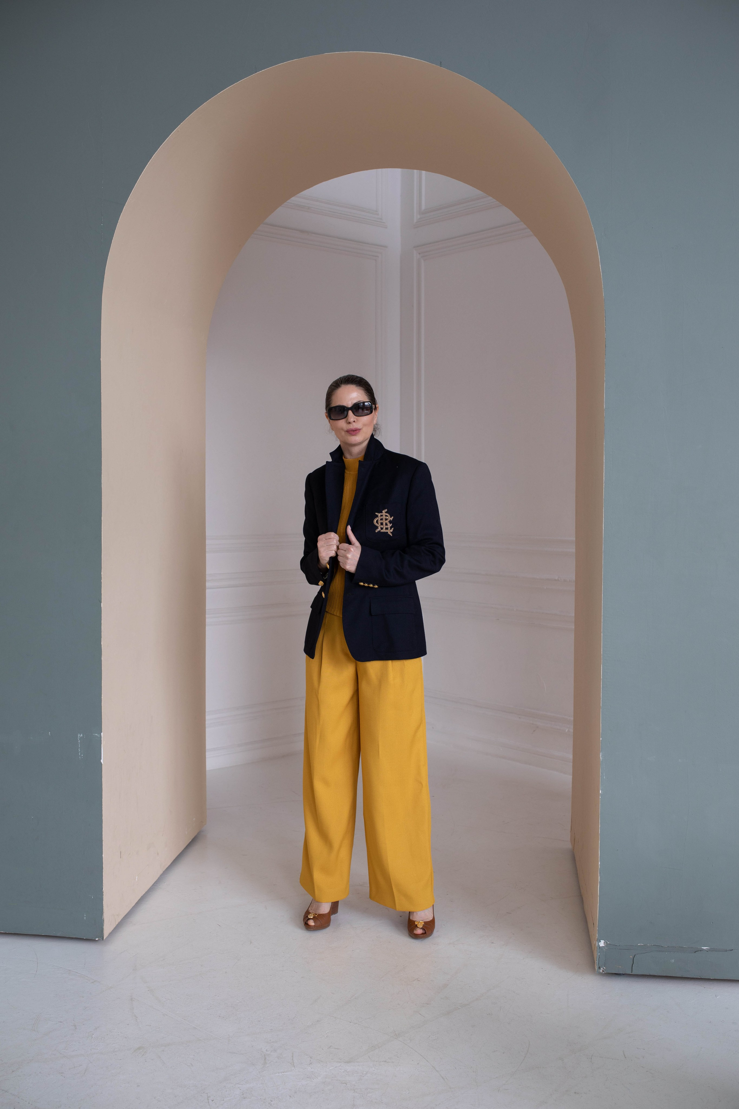 Реклама брендовой одежды. Профессиональный фотограф