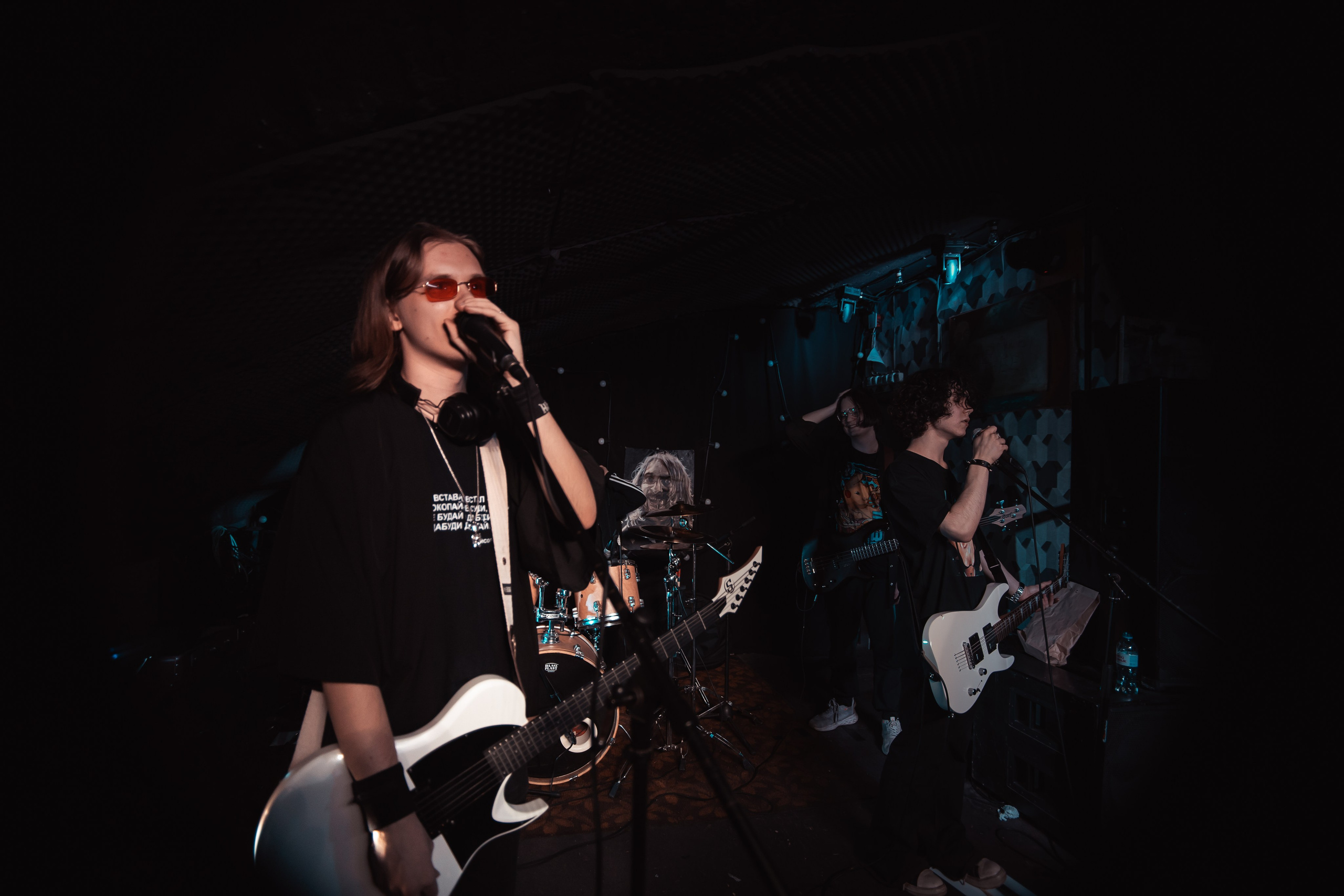 Rose Park. Бар «Дело не в тебе», Красноярск, 20.04.2025. Фотограф Регина Крикунова г. Красноярск