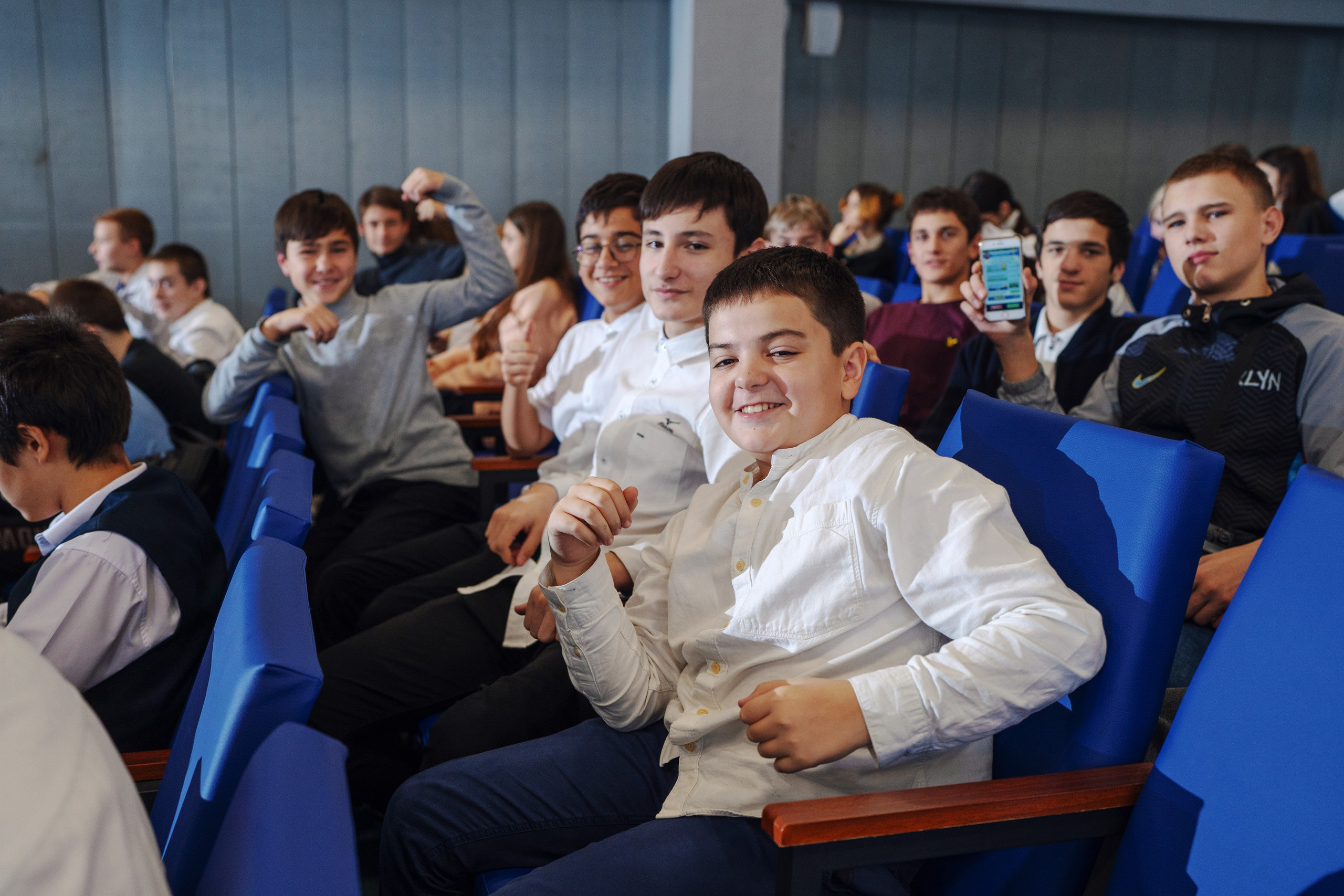 Лекция по киберспорту в школе № 2, п. Энем