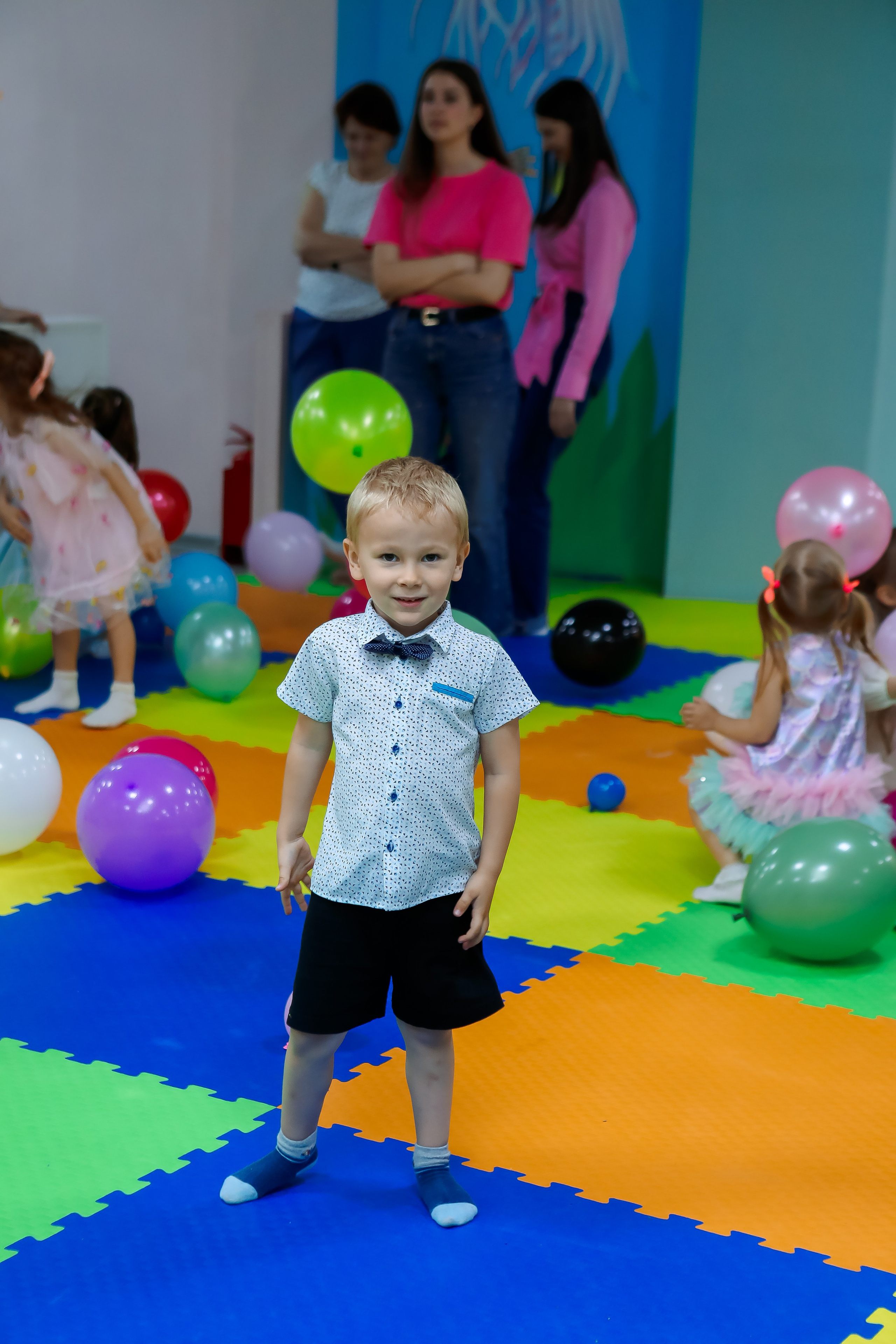 Вечеринка с воздушными шарами. Семейный и свадебный фотограф во Владивостоке Аня Смецкая