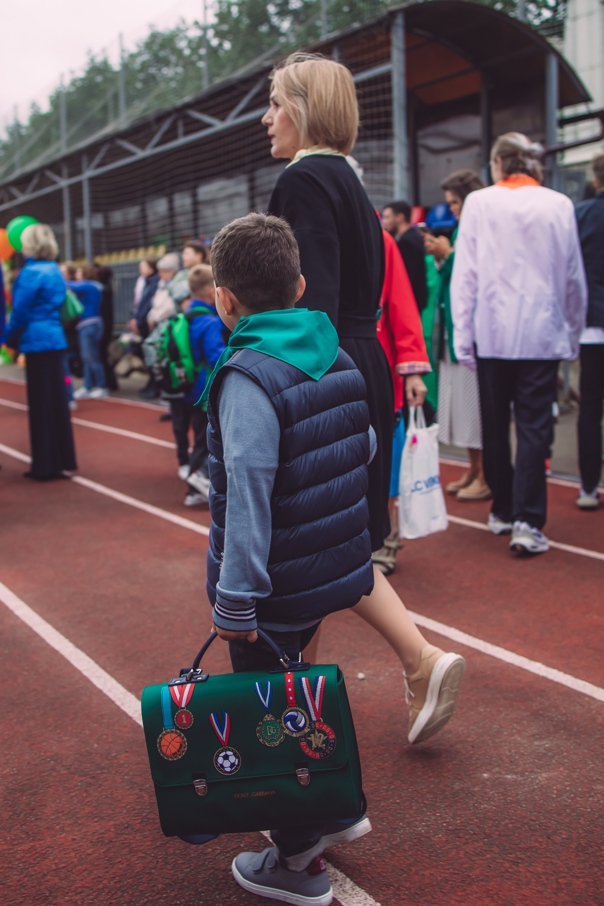 1 Сентября Левана. Агенство фотографов под любой запрос. Москва