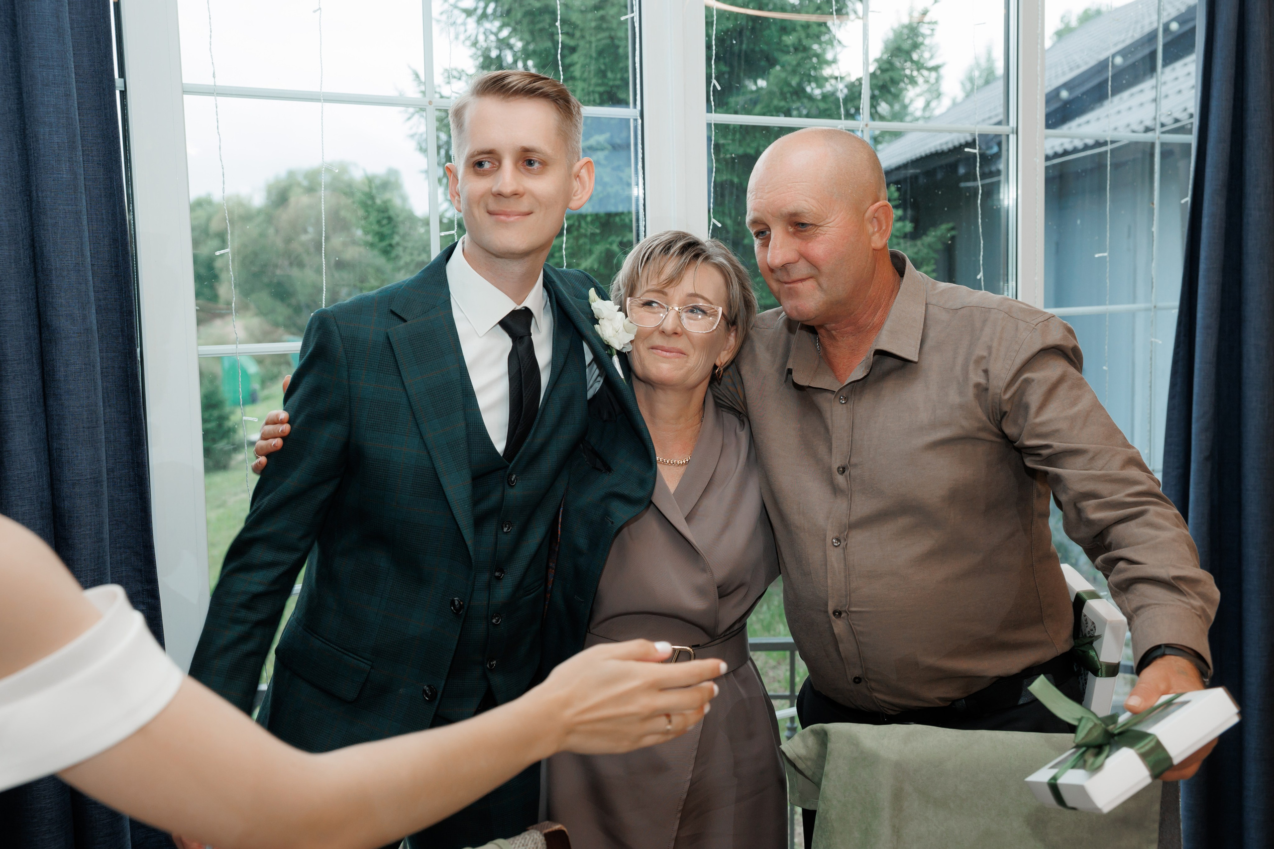 Регистрация в отеле Fish Point, ЗАГС Бутово, прогулка в Остафьево. Свадебный и репортажный фотограф (Москва, Королев и другие)