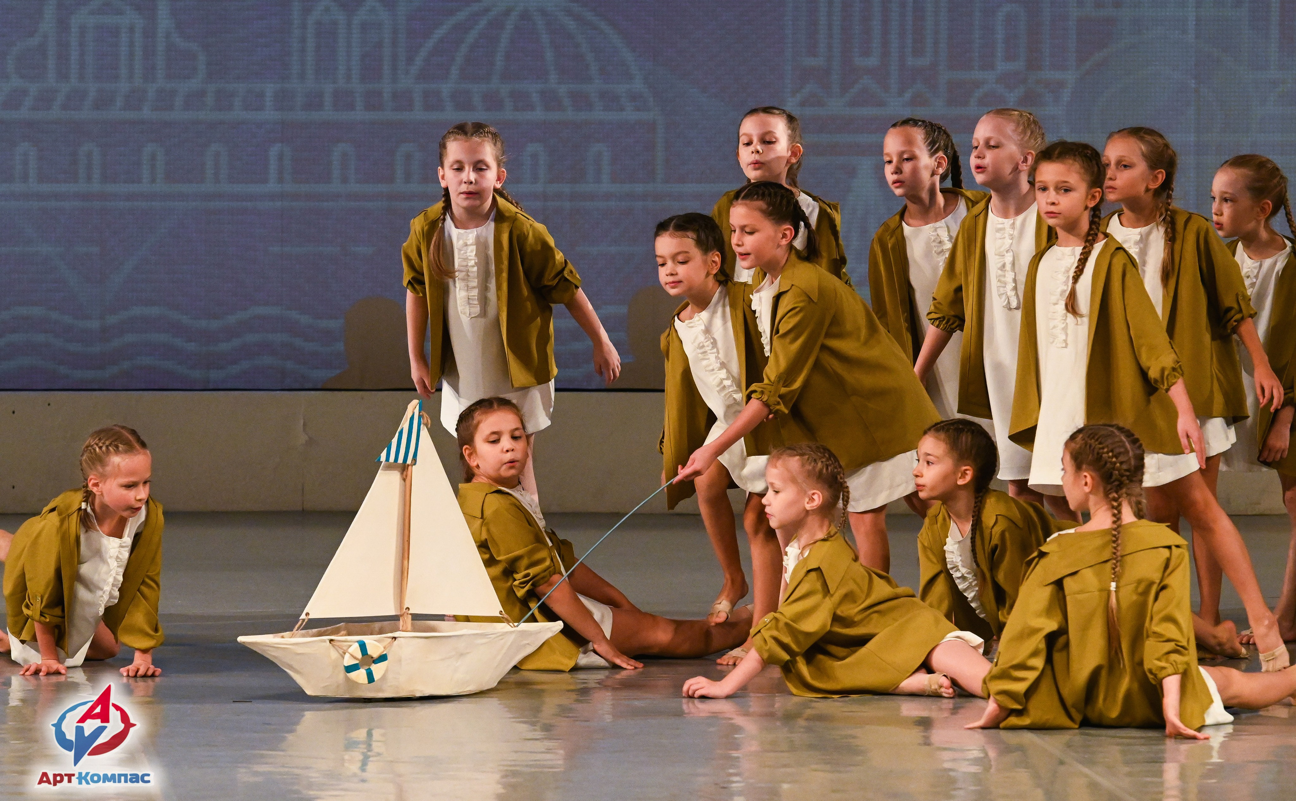 05.10.2025 Всероссийский фестиваль талантов «НЕВСКИЕ ВСТРЕЧИ» г. Санкт-Петербург. Медиастудия Фото Концепт