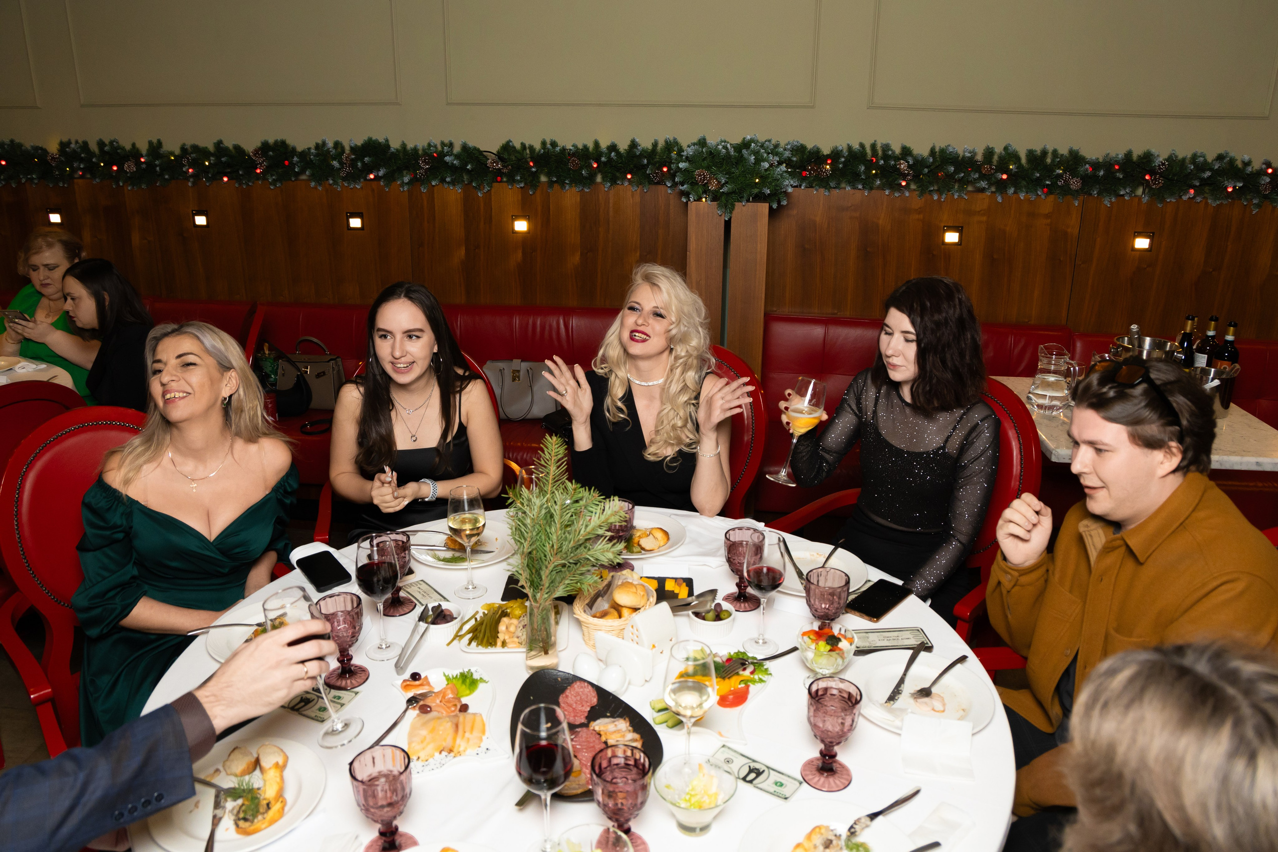 Все дома. Евгений Матвеев — фотограф в Санкт-Петербурге