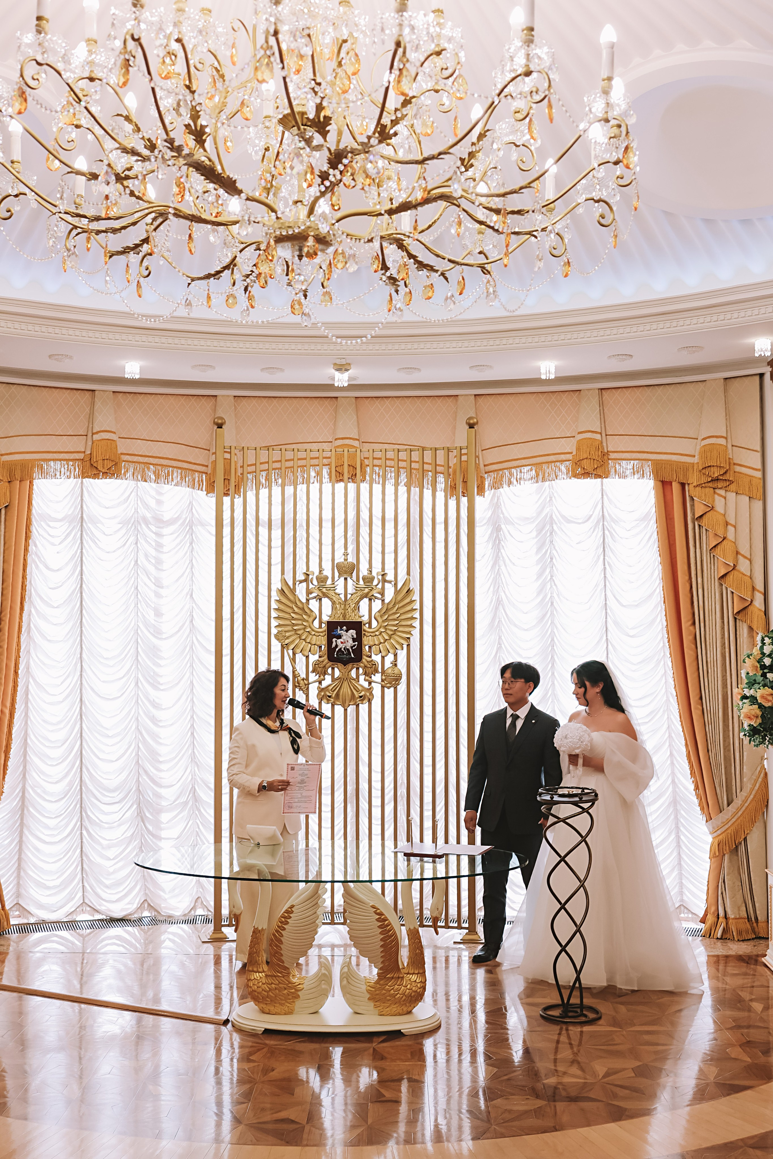 Айвазовский и парк дружбы народов. Семейный фотограф Тюмень, фотограф на роды Салмина Мария