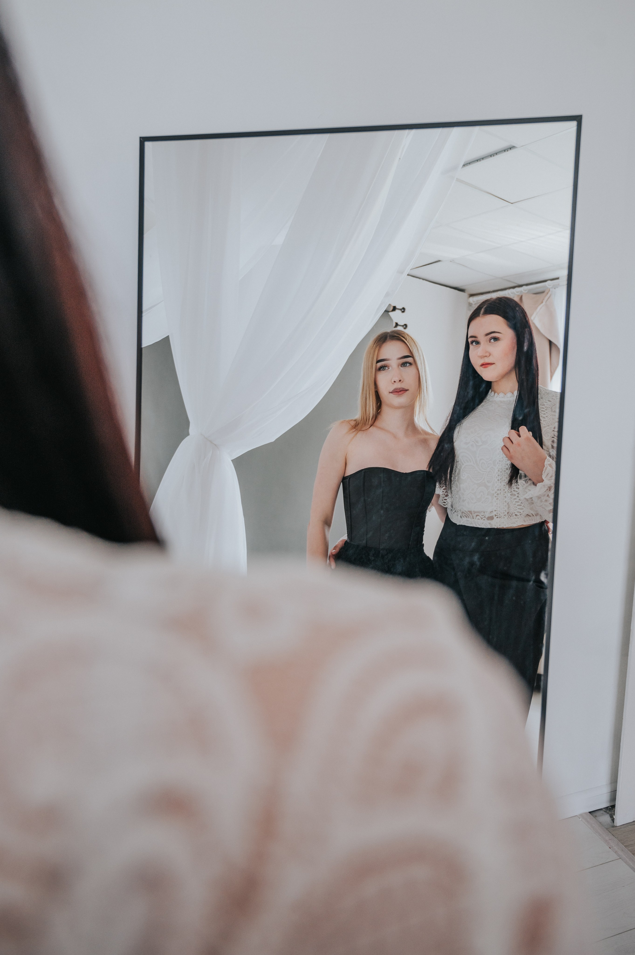 Фотостудия. Выпускные альбомы и Школьный фотограф в Алексеевке, Бирюче, Красном