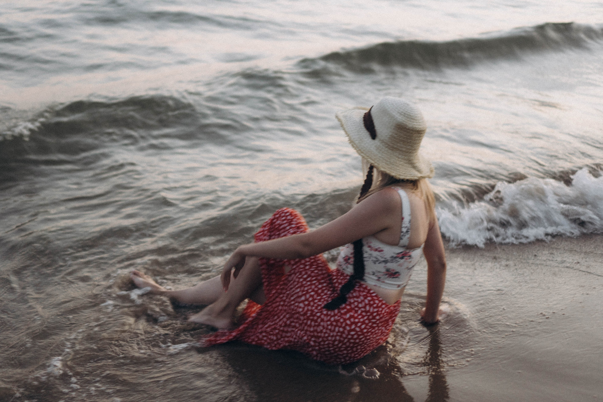 Июльский вечер на берегу черного моря. Профессиональный фотограф, Санкт-Петербург — Виктория Богомолова