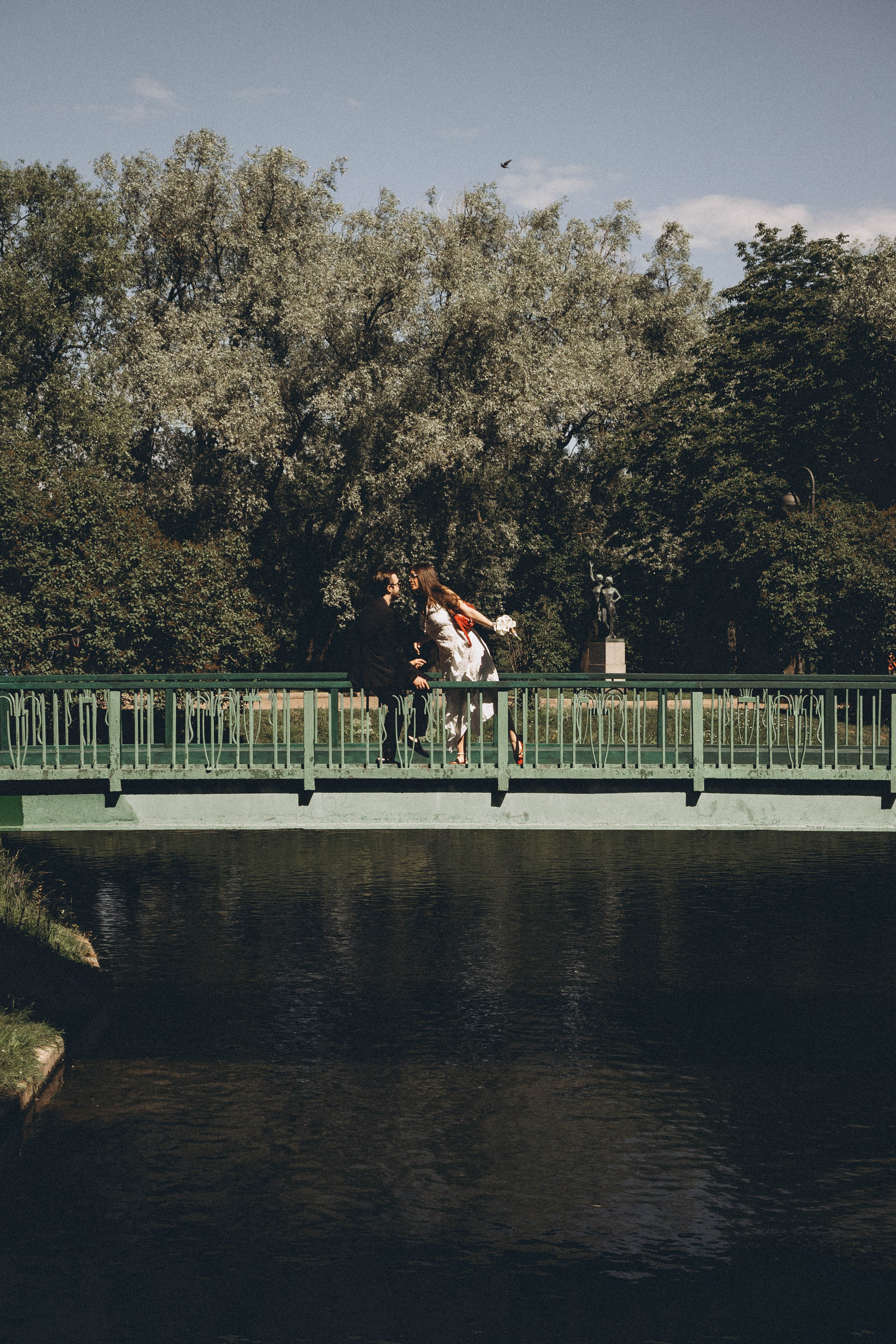 СВАДЕБНАЯ СЬЕМКА В ПАРКЕ ПОБЕДЫ И ПРОГУЛКА ПО МОСКОВСКОМУ ПРОСПЕКТУ. Профессиональный фотограф, Санкт-Петербург — Виктория Богомолова