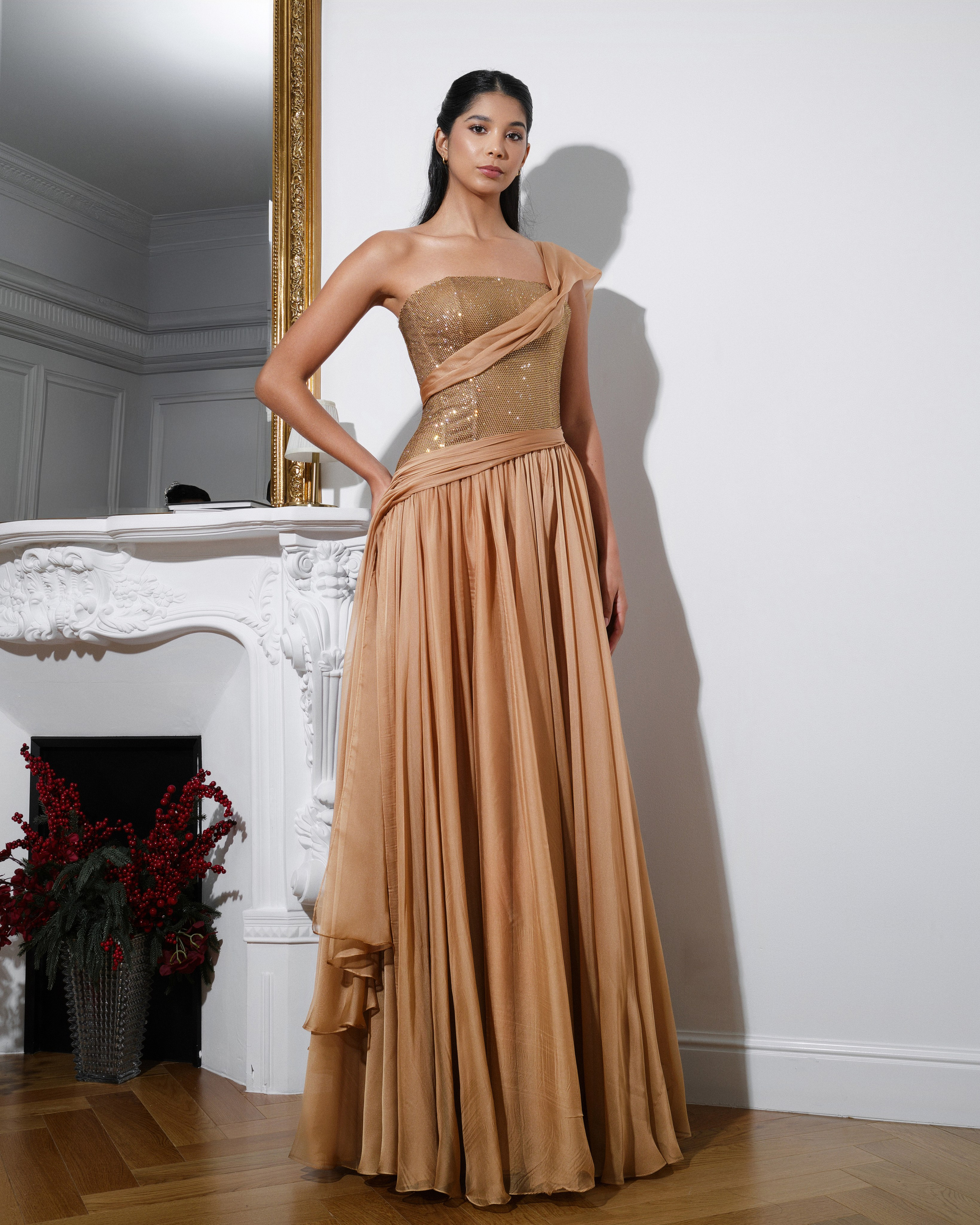 Brand Dress. NOIZOMAX Художественный фотограф в Дубай