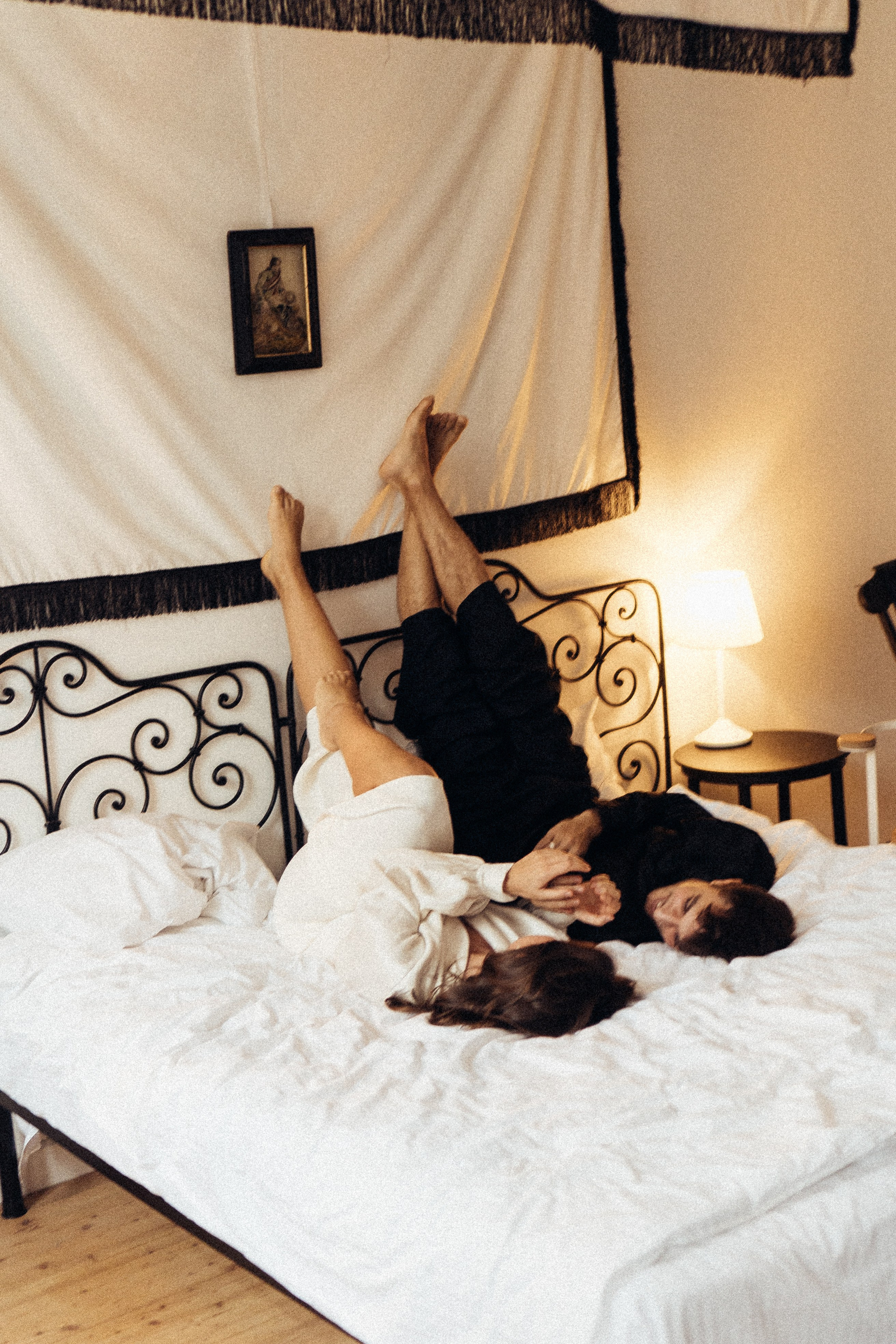 УТРО ЖЕНИХА И НЕВЕСТЫ В ПИТЕРСКОЙ КВАРТИРЕ И СЬЕМКА С СВАДЕБНЫХ ОБРАЗАХ. Профессиональный фотограф, Санкт-Петербург — Виктория Богомолова