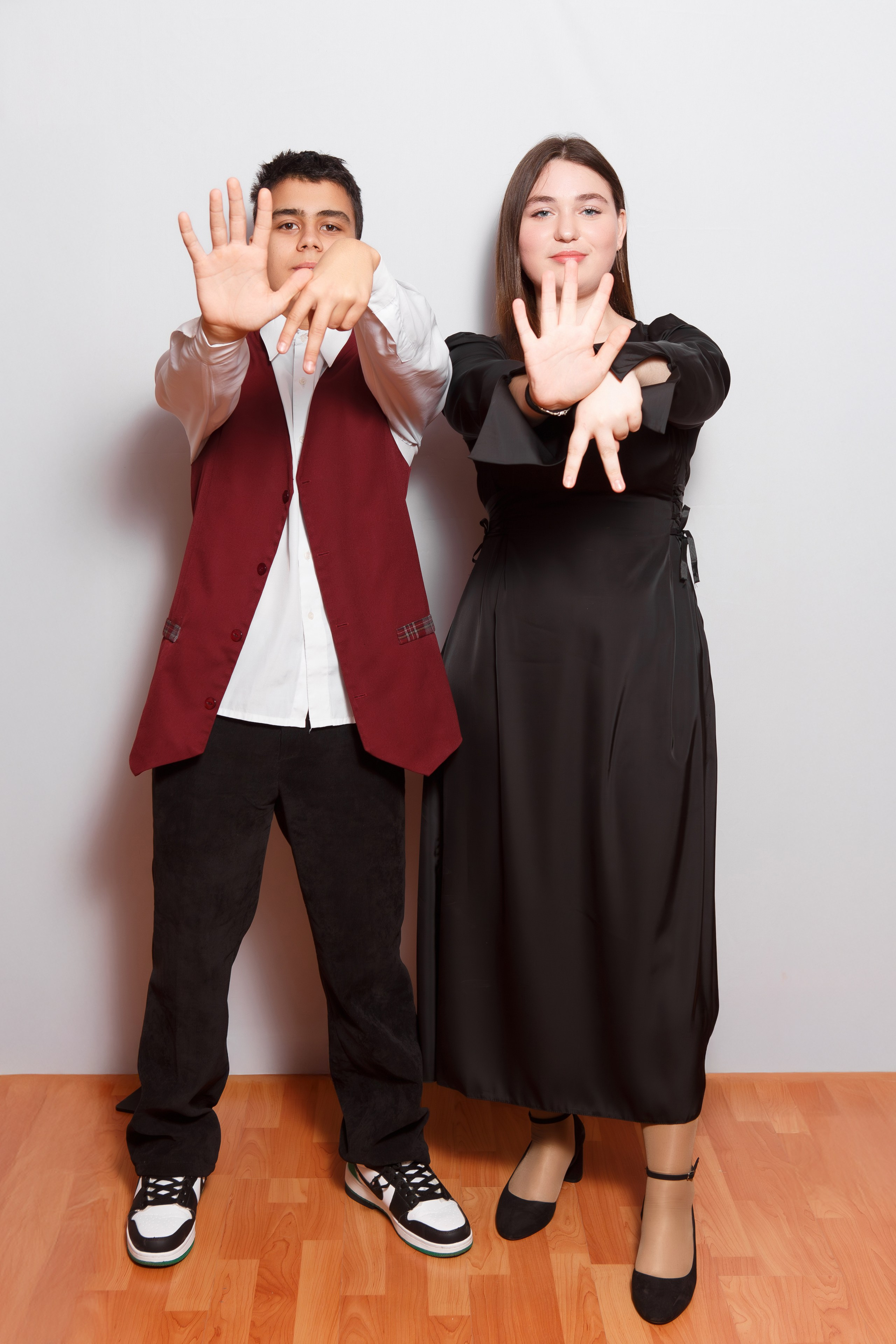 ФОТОСЕССИЯ ДЛЯ 9 КЛАССА «ГИМНАЗИЯ». ТВОЙ АЛЬБОМ / ТВОИ ПРАВИЛА