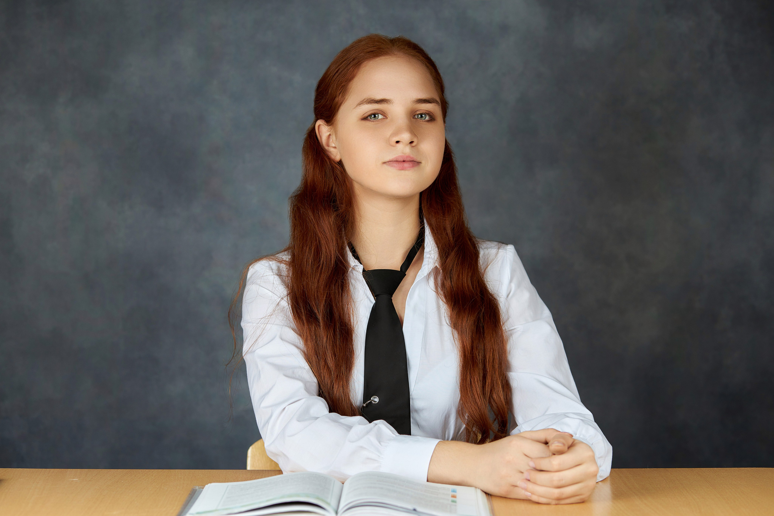 Старшие портреты. Школьный фотограф Леонова Наталия