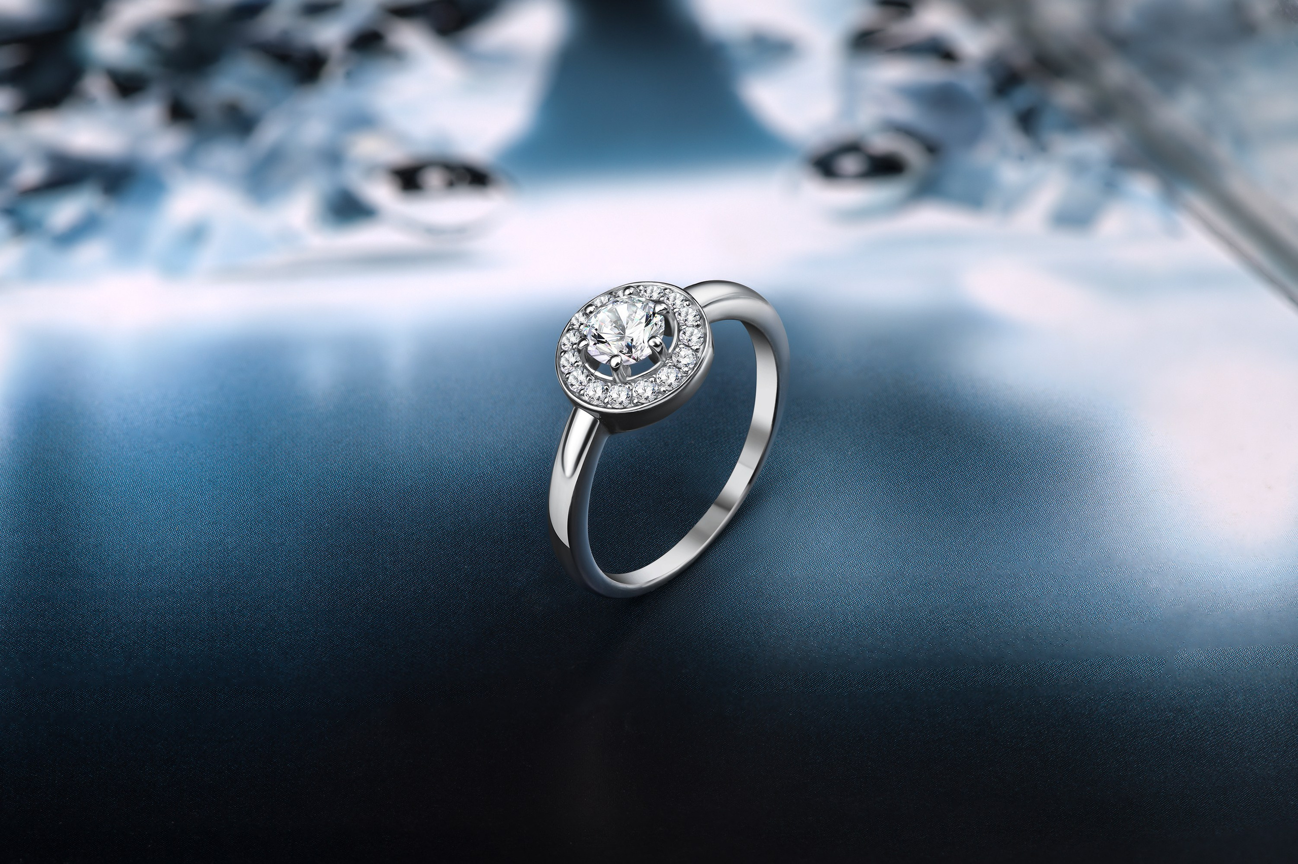 Съемка ювелирных украшений в Санкт-Петербурге. Фотосессия для маркетплейсов