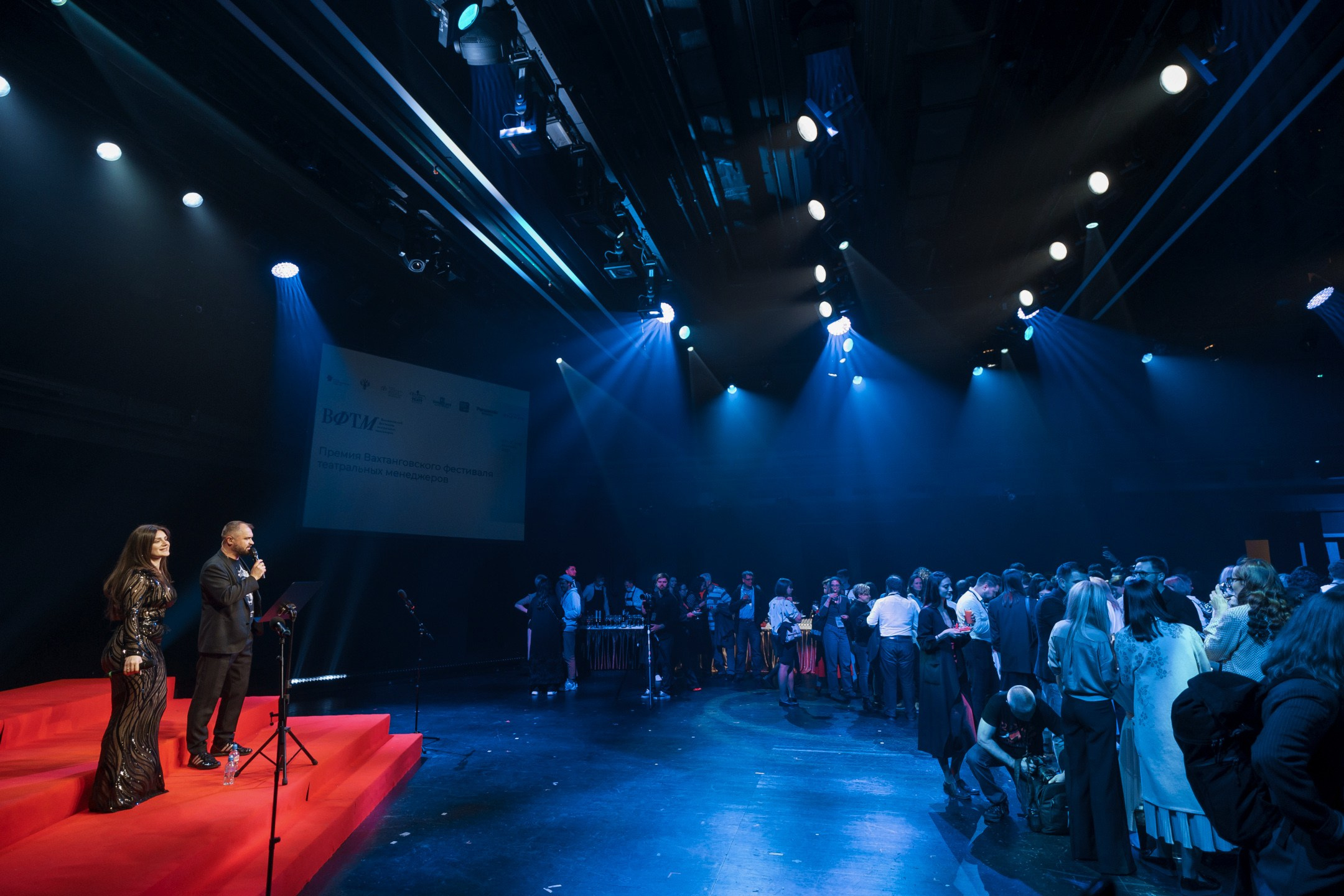 Форум театральных менеджеров в Вахтанговском театре. Андрей Сухинин репортажный свадебный фотограф Санкт-Петербург