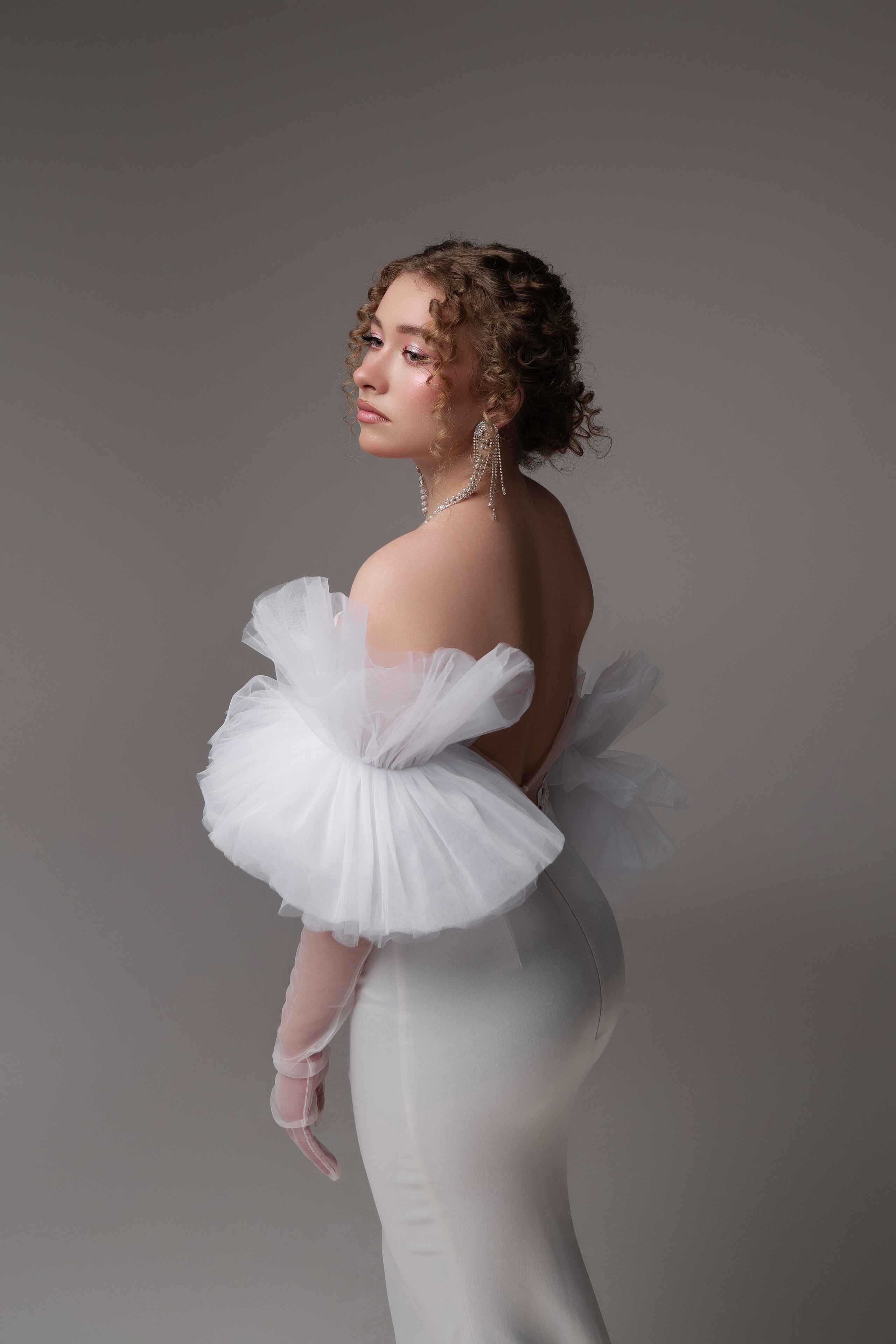 Платья. Оксана Волик фотограф в Архангельске. Аренда фотостудии White Studio