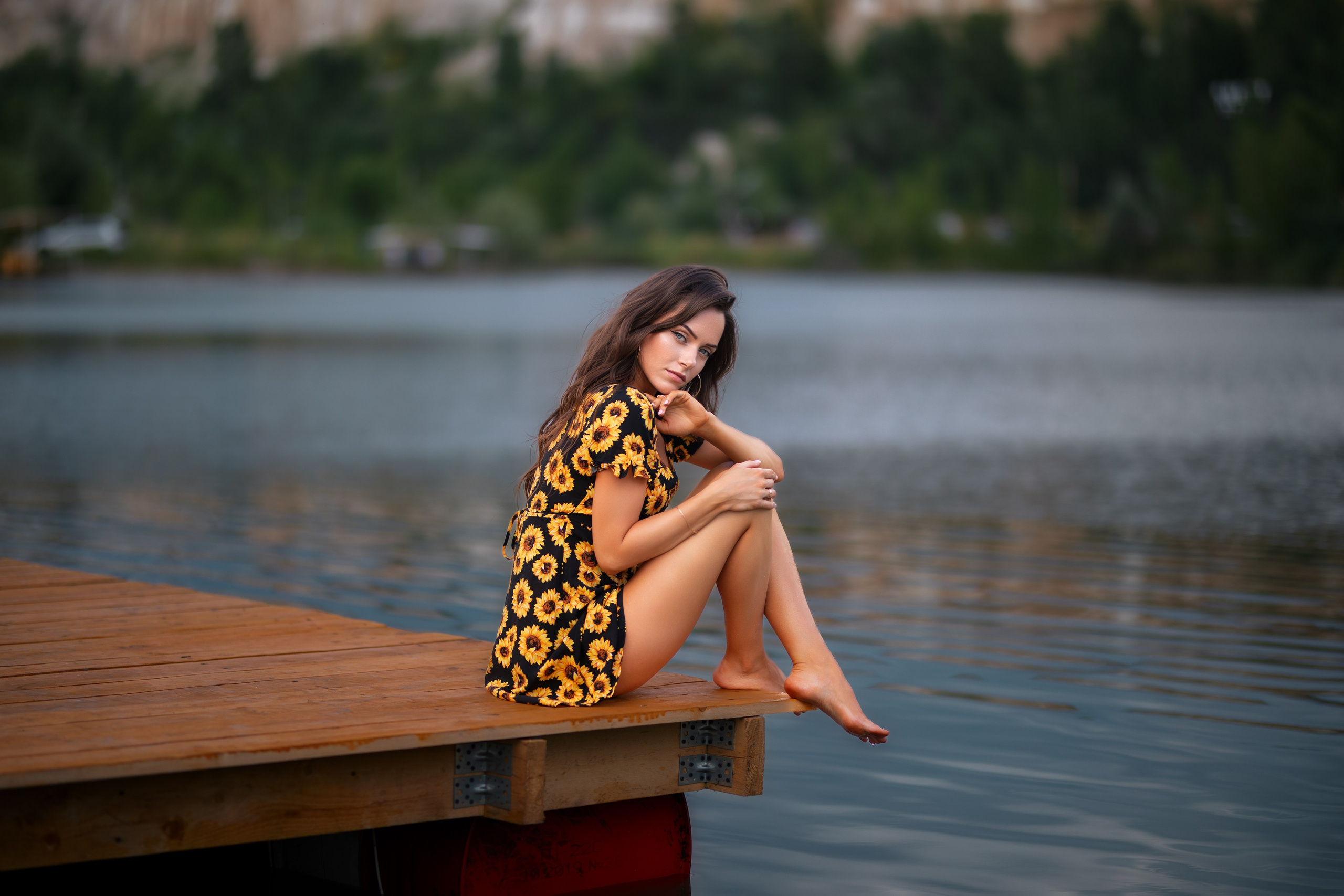 Летняя съемка с Екатериной на природе в парке Белый Колодец в формате для «себя»