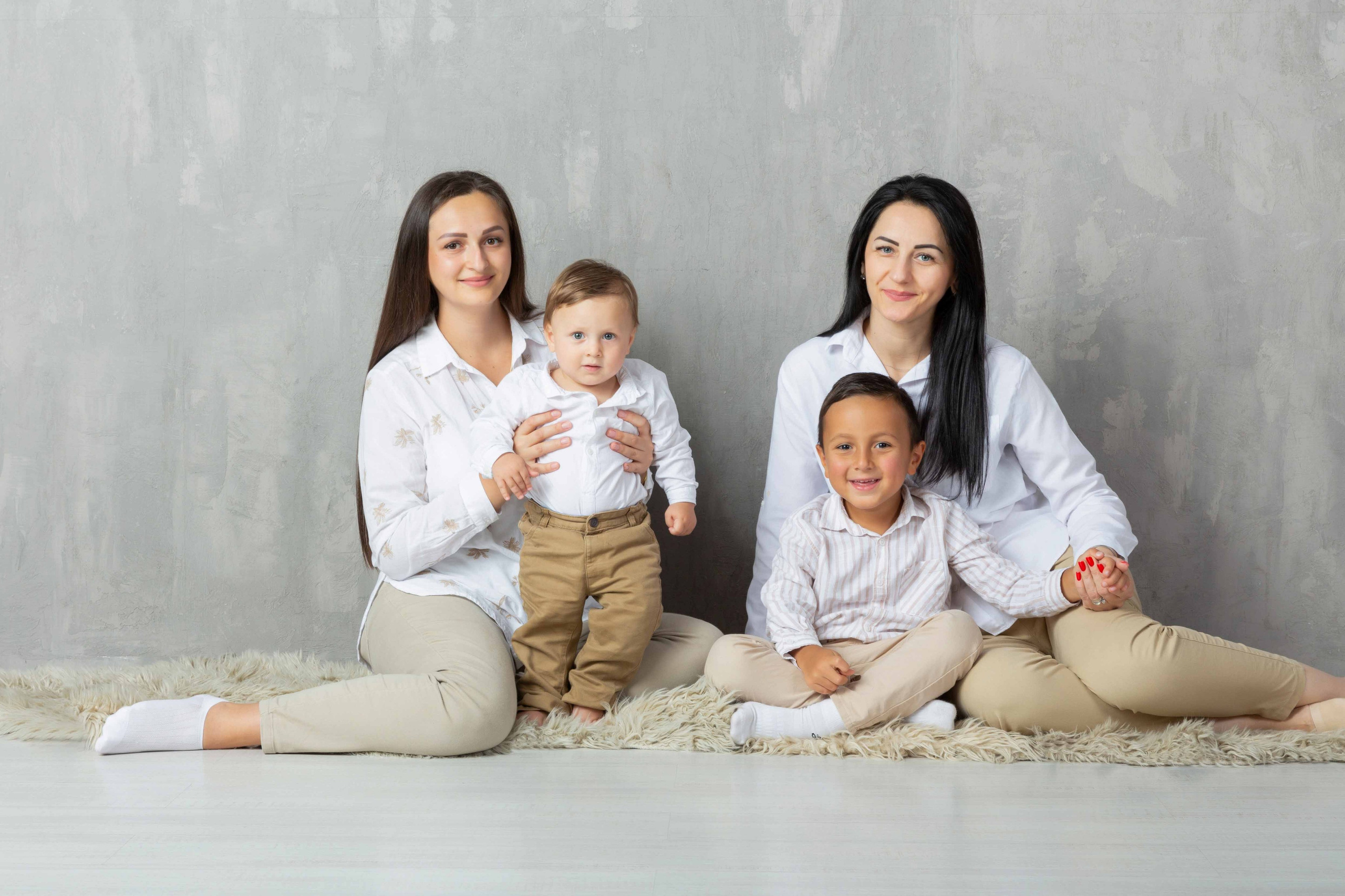 Фотосессия семейная. Фотостудия Алматы. Семейная и детская фотостудия Family studio.Фотограф Алматы