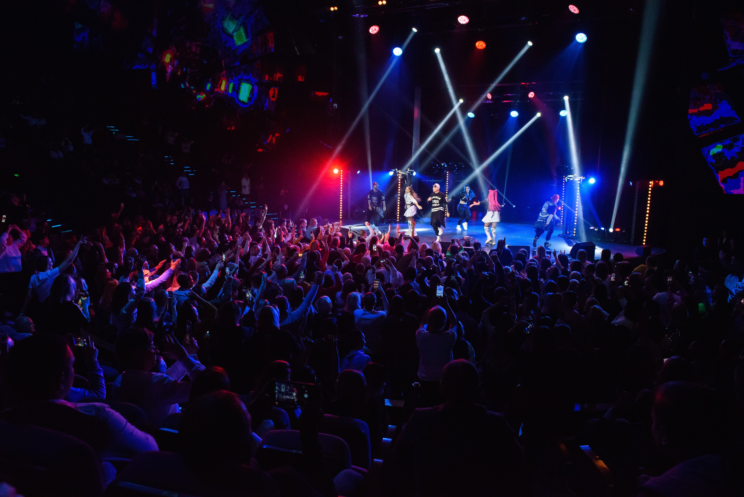 «КАР-МЭН» — «Имена на все времена», Вегас Сити Холл. Бренд-фотограф для экспертов и блогеров в Москве Влада Горбовская
