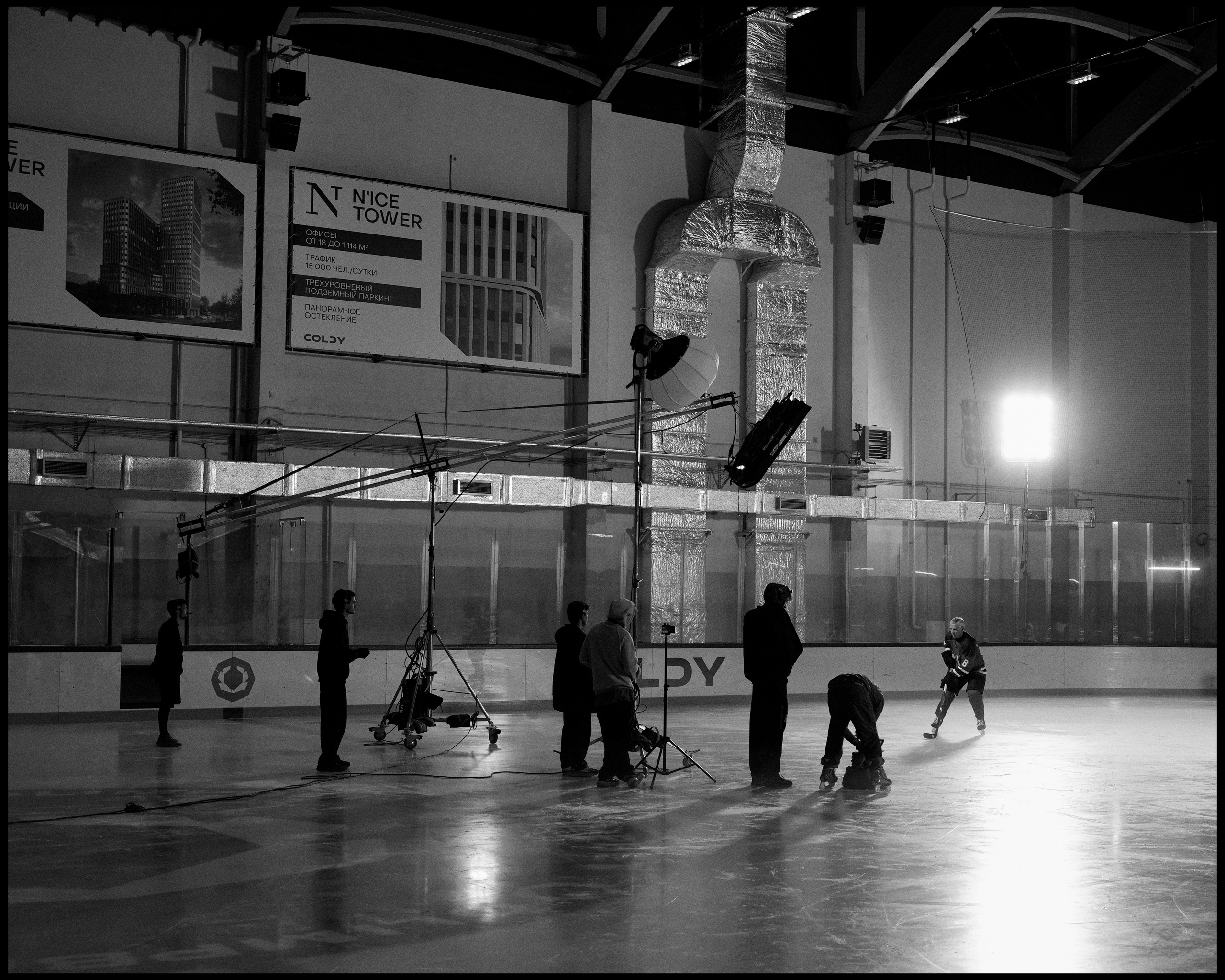 NICE LOFT. ANNA — PHOTOGRAPHER