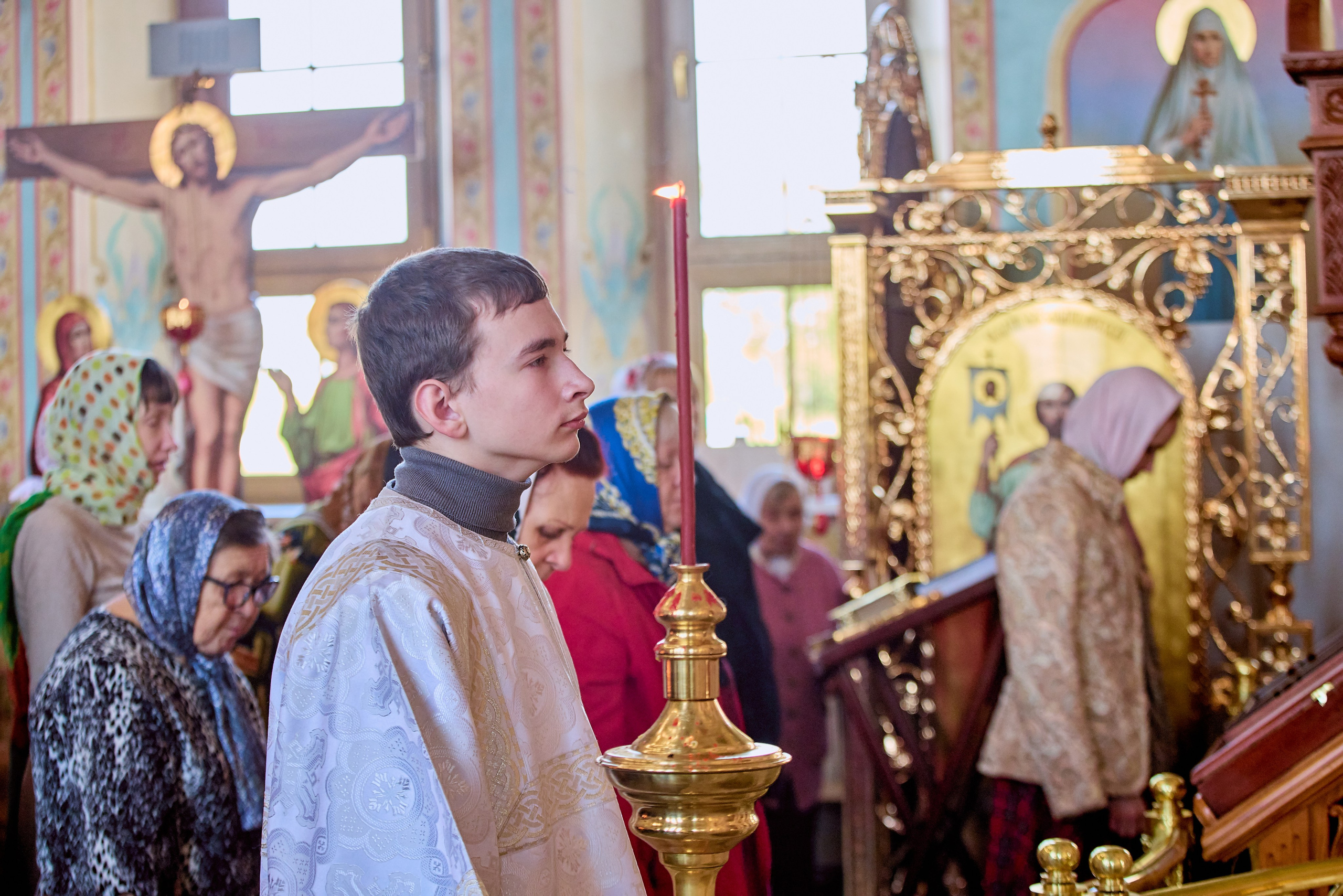 Фотографии Литургии в Праздник Святых Жен Мироносиц