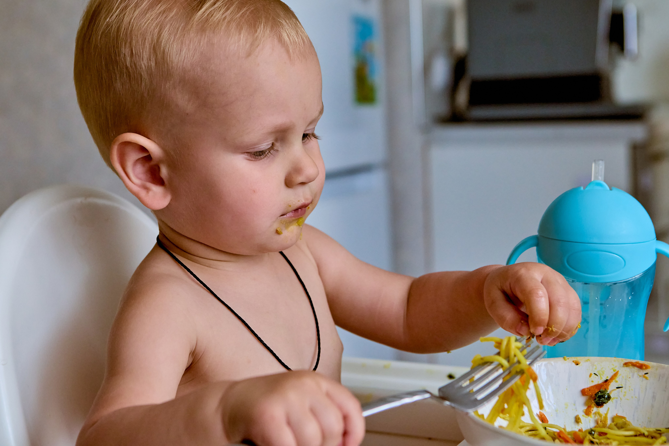 Радость детства в каждом взгляде малыша, запечатлённая в семейной атмосфере. Православный фотограф Николай Голованов и г. Дзержинск.
