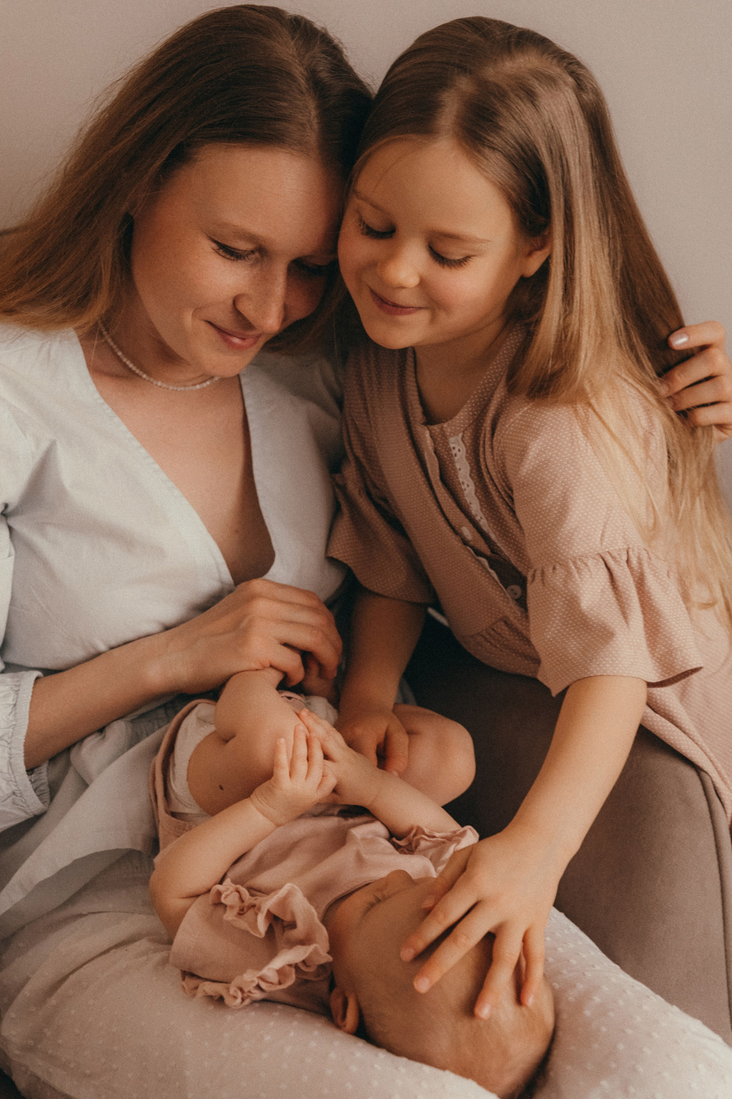 Дима, Саша, Ульяна и Даша. Семейный фотограф • Домашние съемки в Нижнем Новгороде
