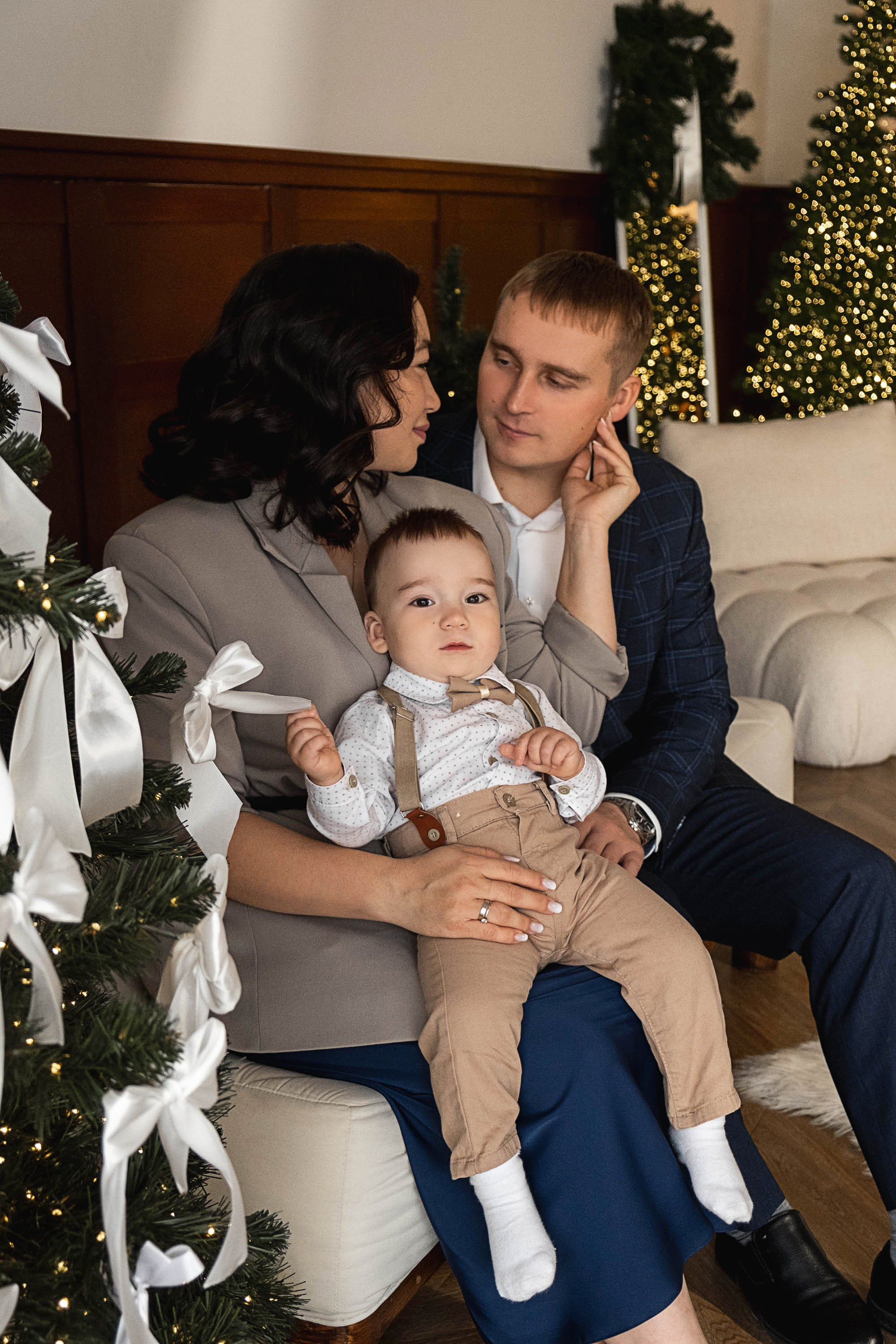 Джамиля, Юра и малыш Андрюша: Новогодняя. Свадебный и семейный фотограф в Тюмени Екатерина Дубровина