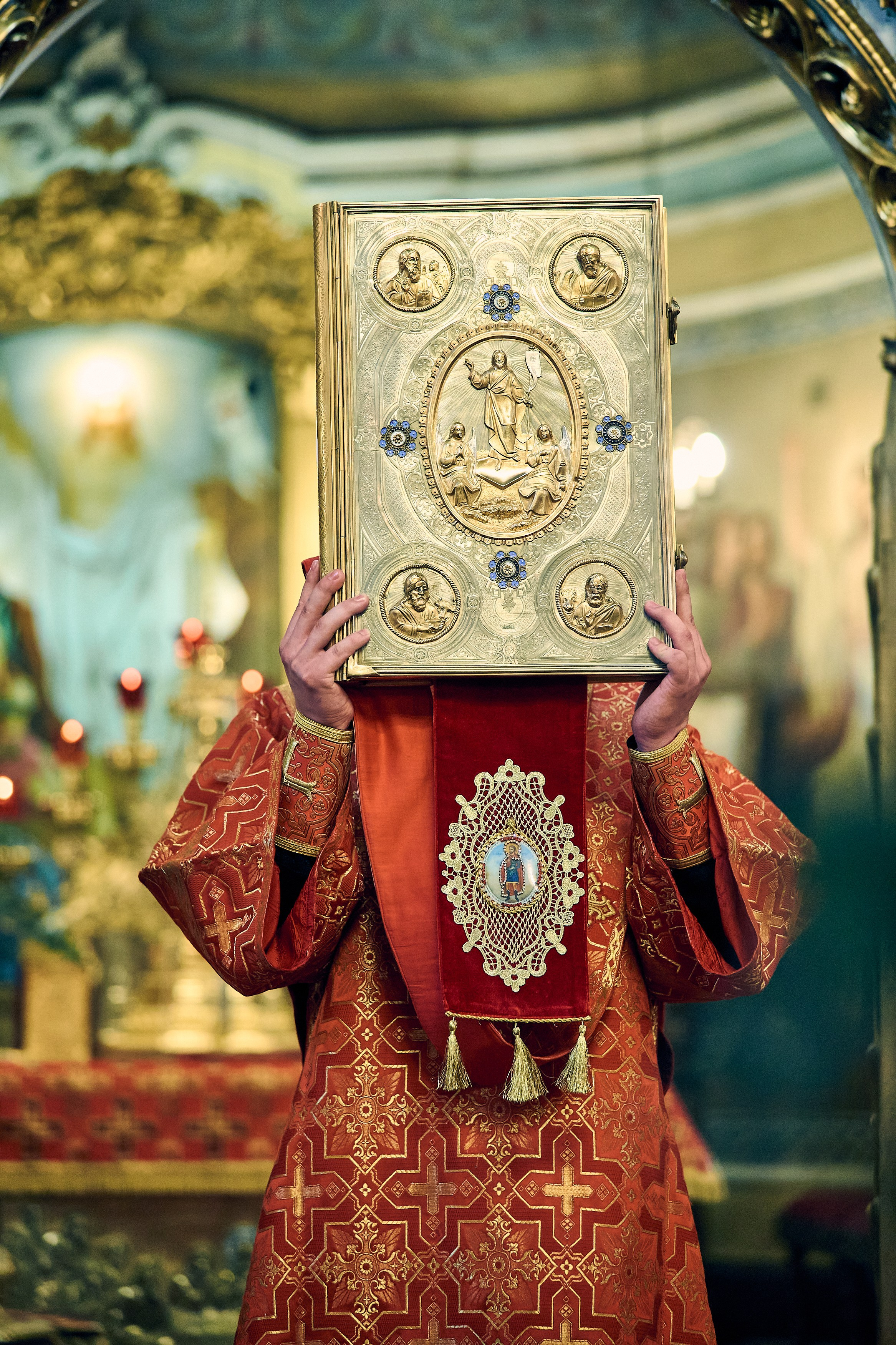 Всенощное бдение в канун престольного праздника храма Иоанна Воина. DMITRY MOISEENKO — фотограф, художник, топ-стилист