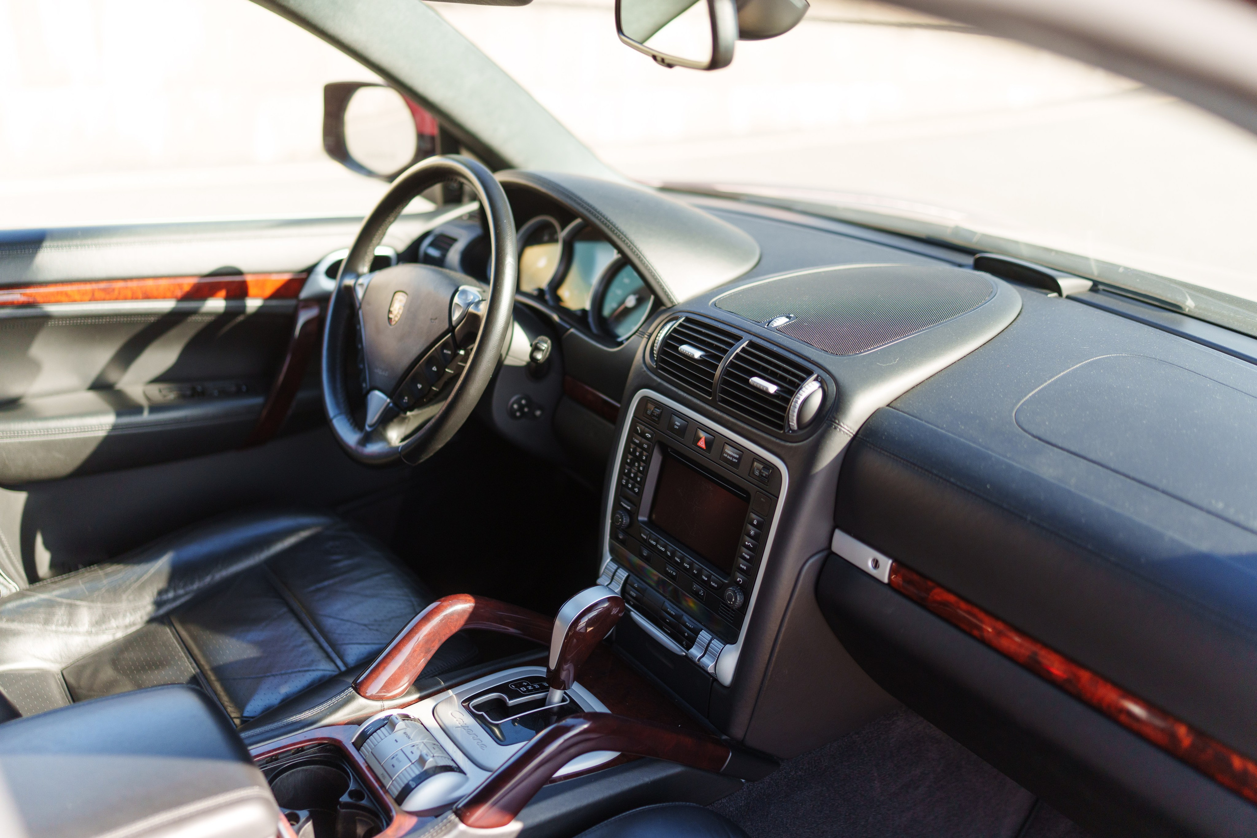 Porsche cayenne. Фотограф в СПБ Алмаз Камаев