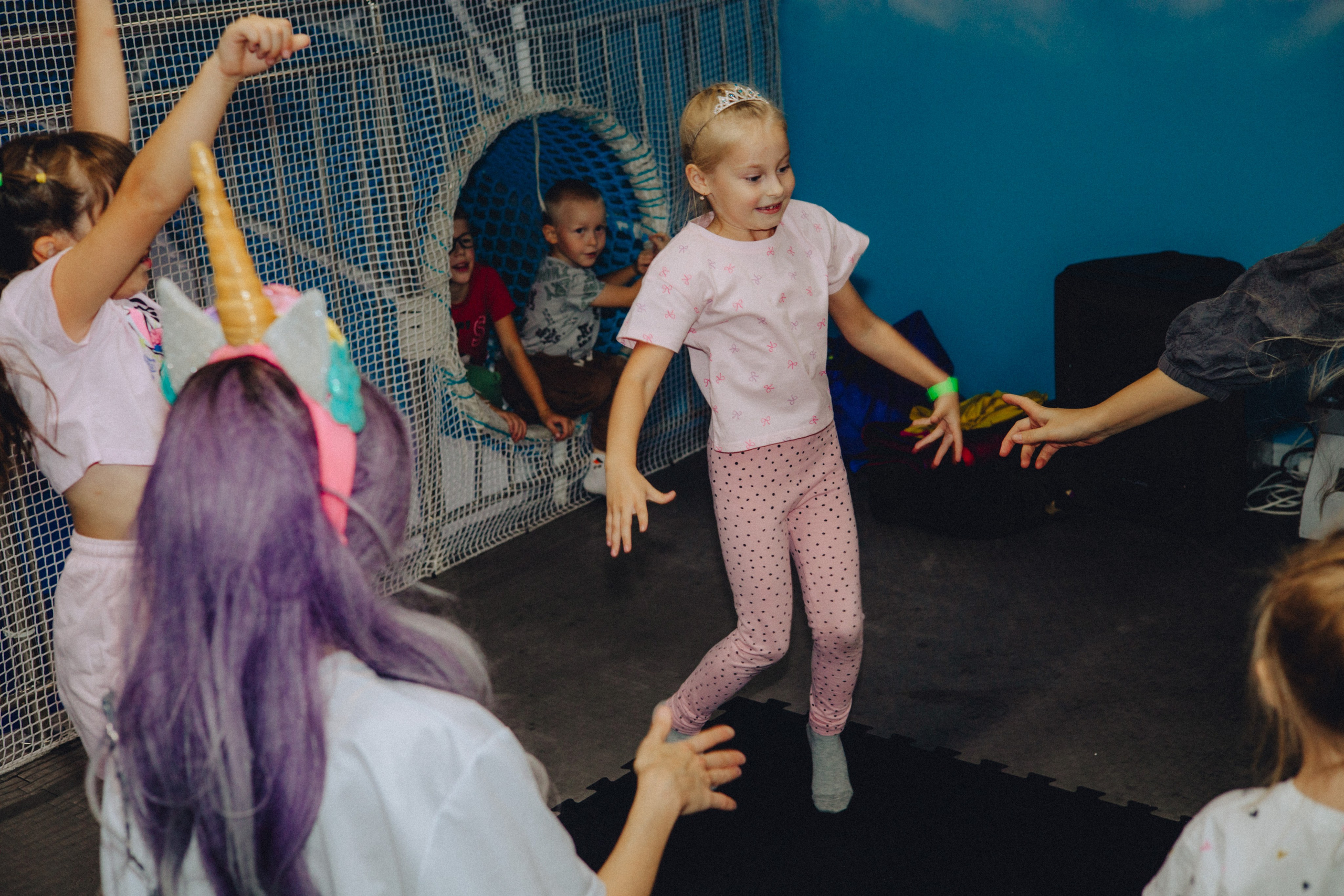 Для Алёнушки | детский день рождения в игровой комнате 🦋. Портретный фотограф в Новосибирске