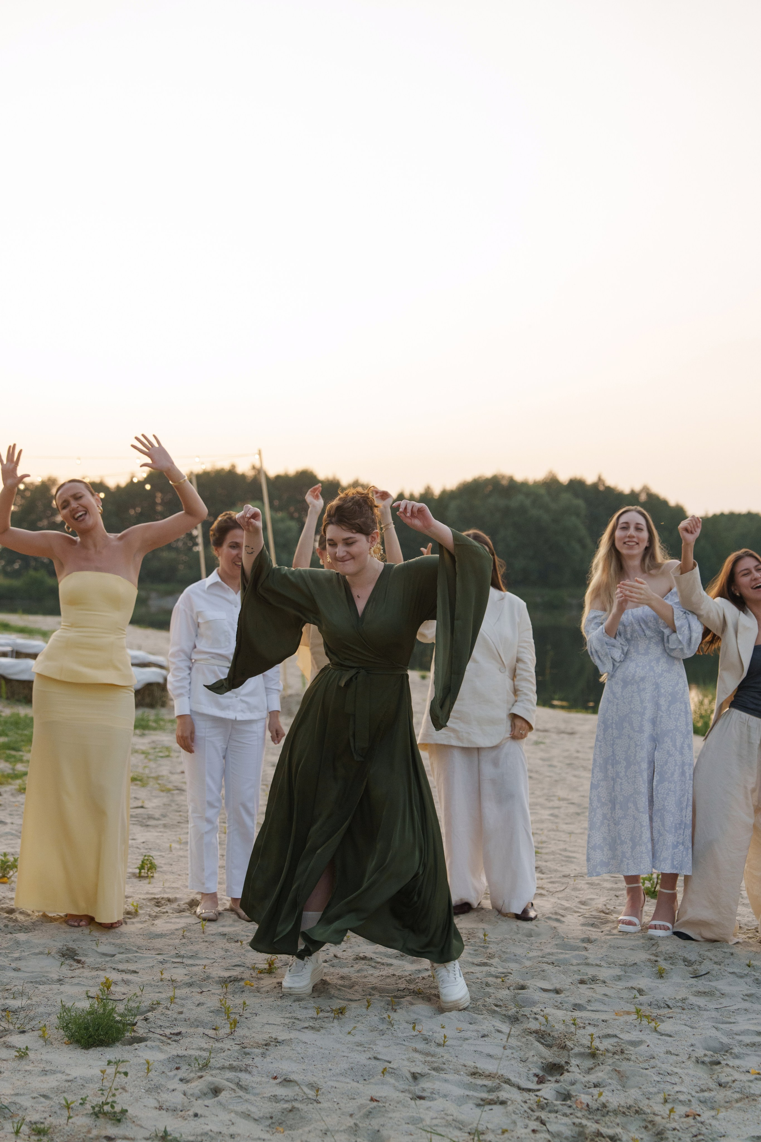 Михаил и Ольга (банкетная часть г. Брянск). Свадебный и репортажный фотограф Элина Козырьянова