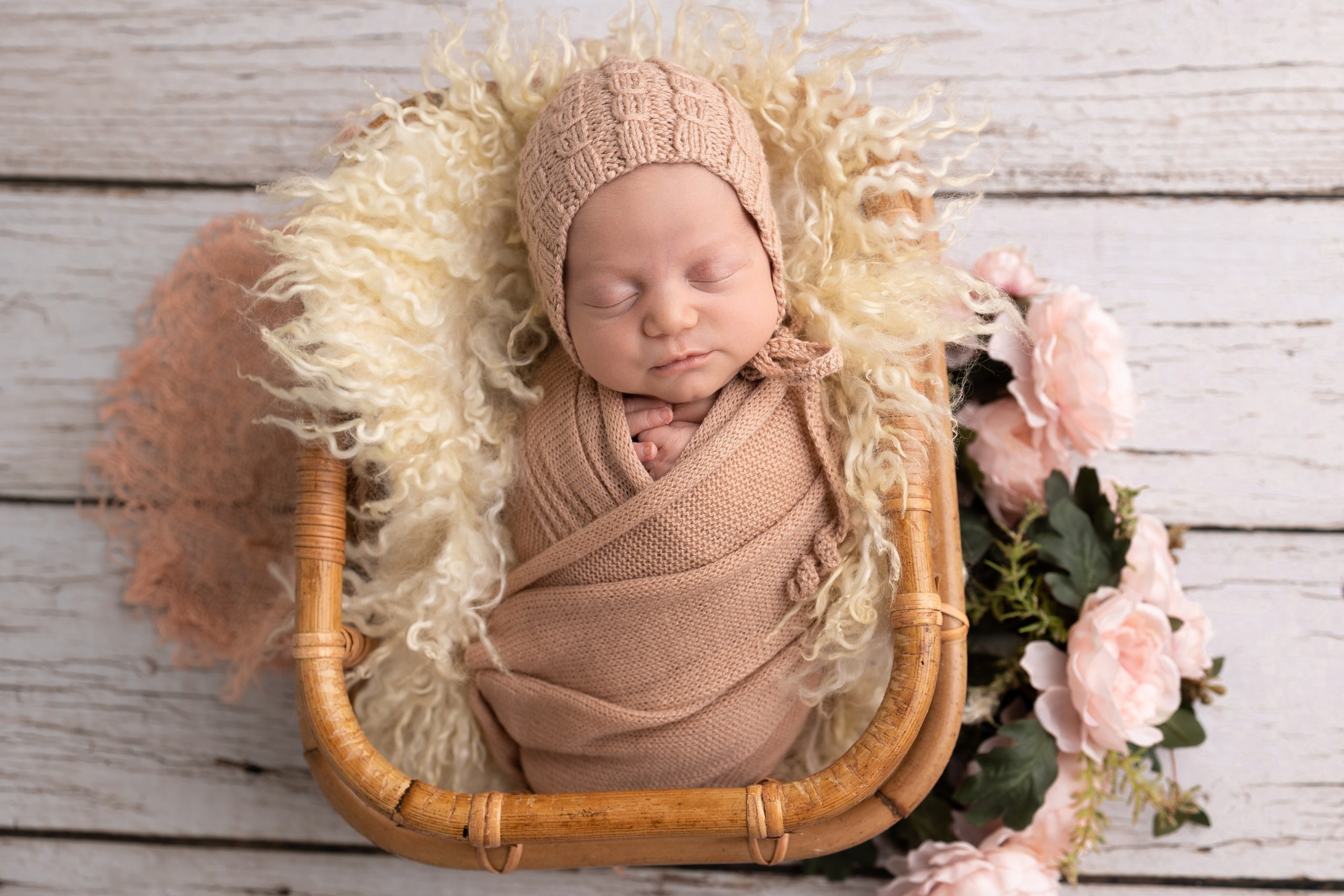 Портфолио Новорожденные - Фотограф новорожденных: искусство запечатлен. Фотограф новорожденных: волшебные моменты первых дней жизни