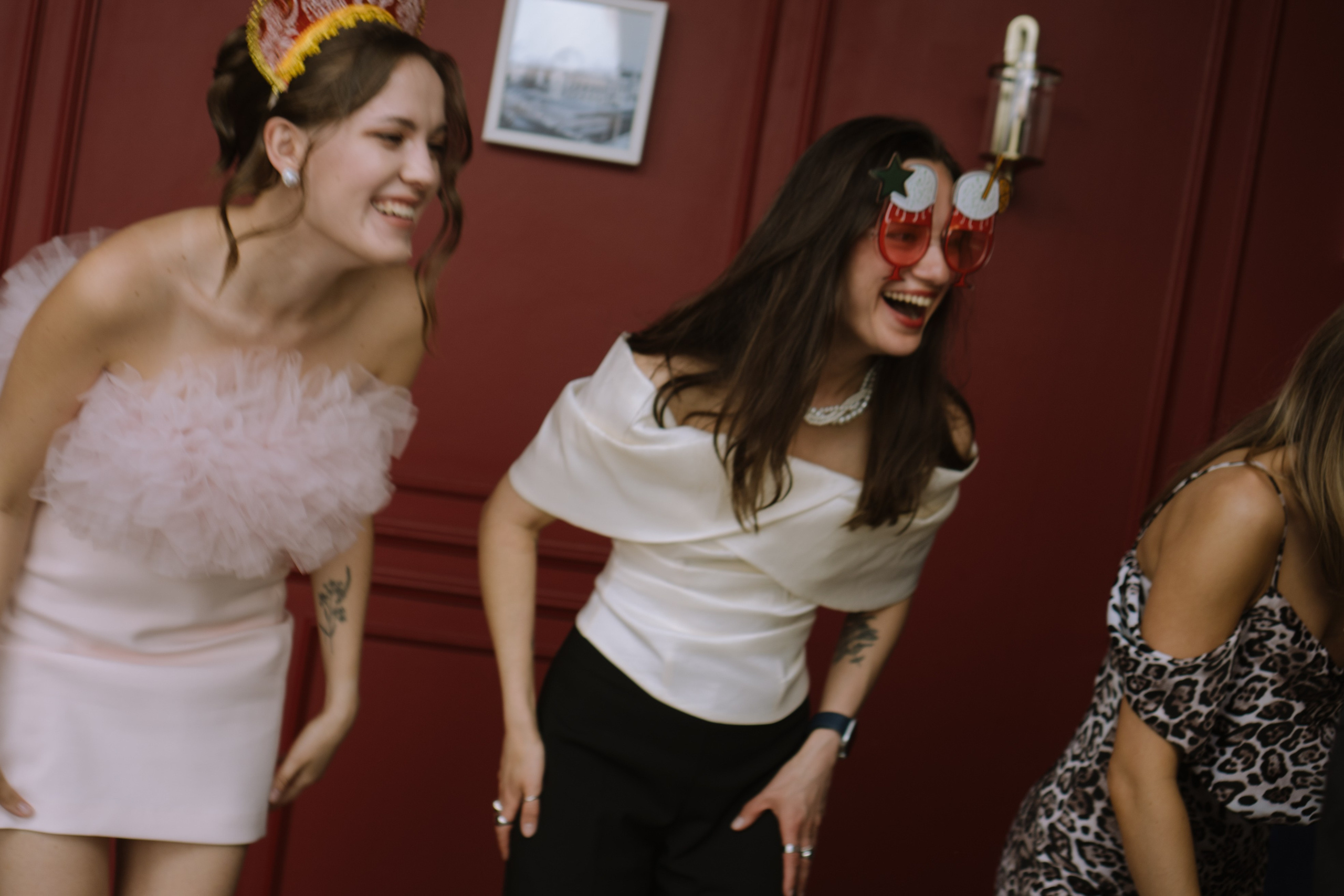 СВАДЕБНЫЙ БАНКЕТ НА ВЛАДИМИРСКОЙ В САНКТ-ПЕТЕРБУРГЕ (КАМЕРНАЯ СВАДЬБА). Профессиональный фотограф, Санкт-Петербург — Виктория Богомолова